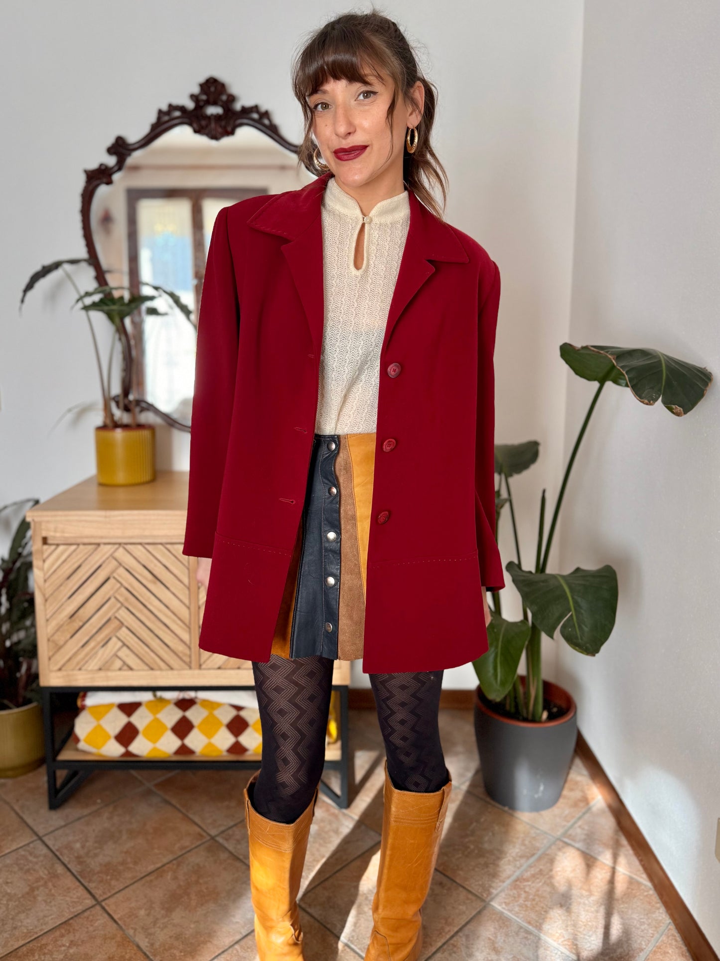 1970’s vintage oversize dark cherry red blazer with stitched detailing