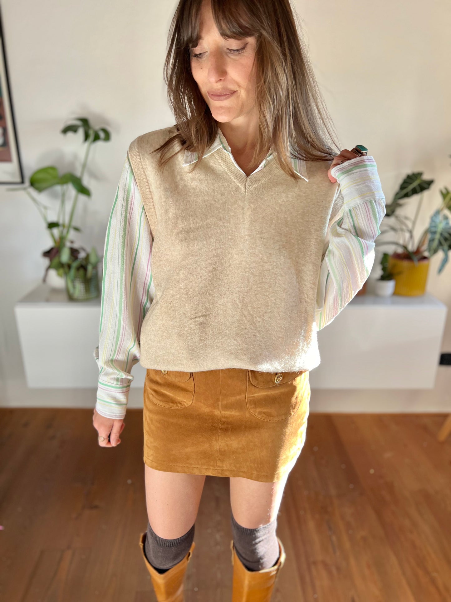 1970's vintage beige wool knit sweater vest