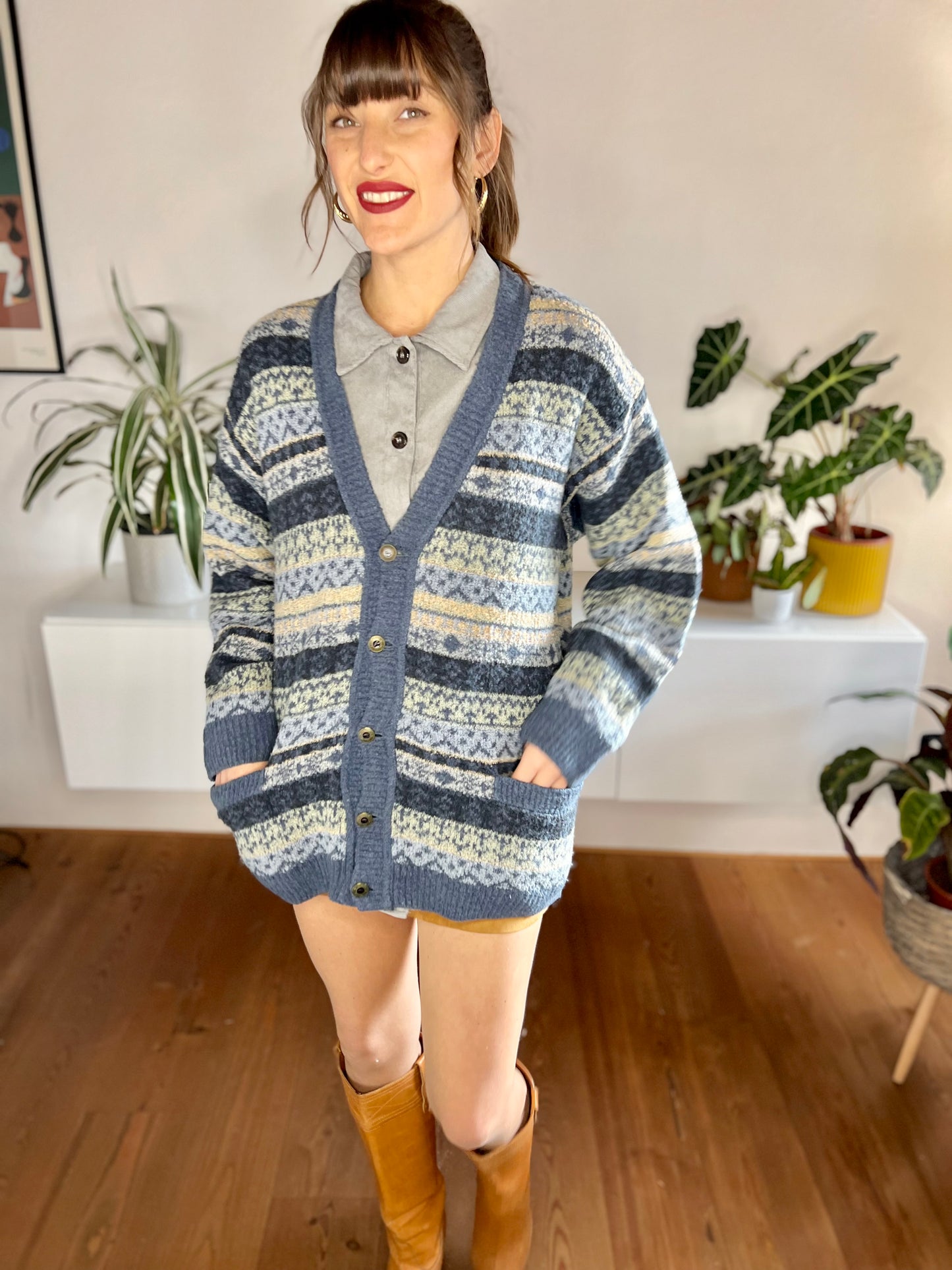 1970's vintage oversize blue and cream stripe cardigan