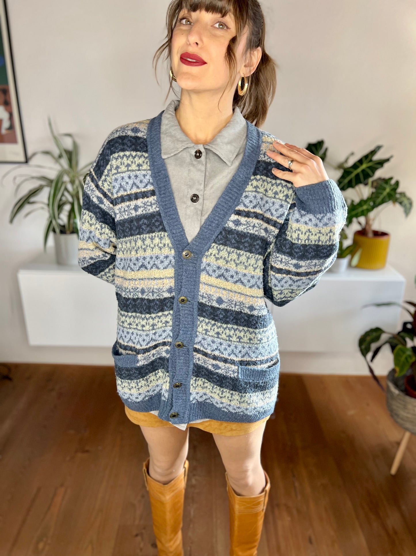 1970's vintage oversize blue and cream stripe cardigan
