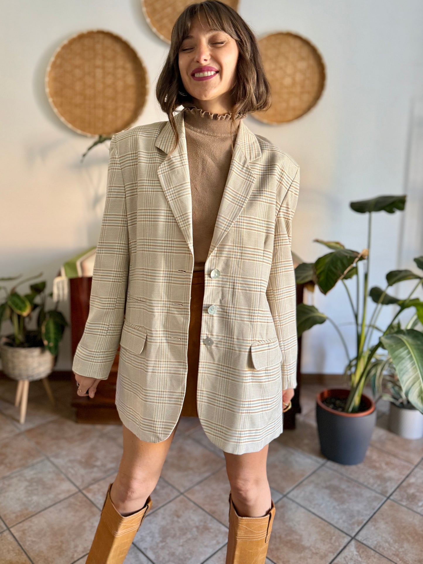 1970’s vintage wool cream, grey and tan plaid wool blazer with oversize mother of pearl buttons