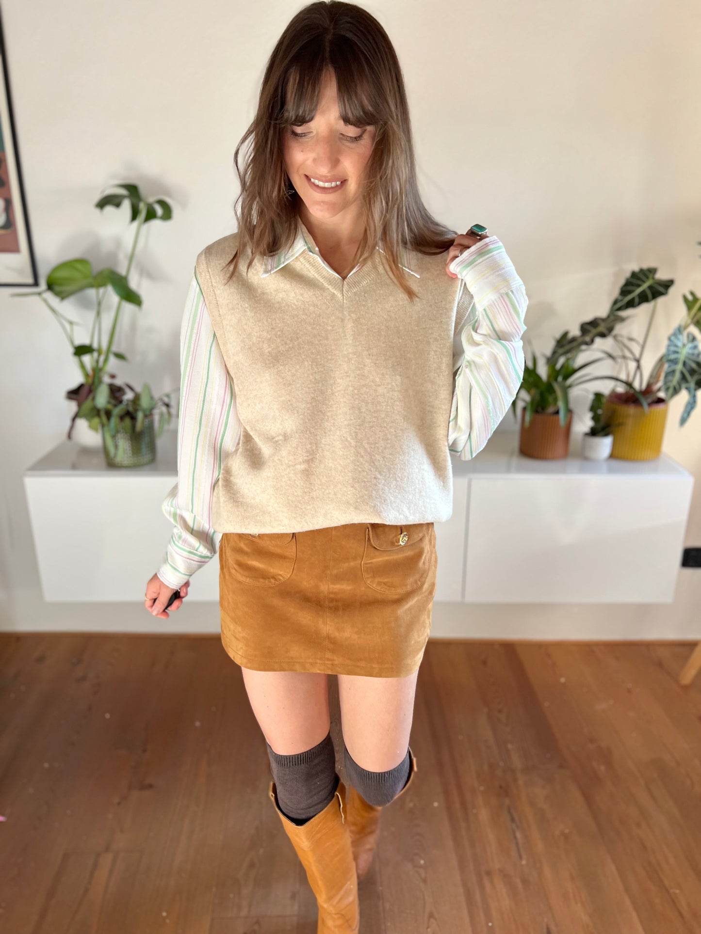 1970's vintage beige wool knit sweater vest