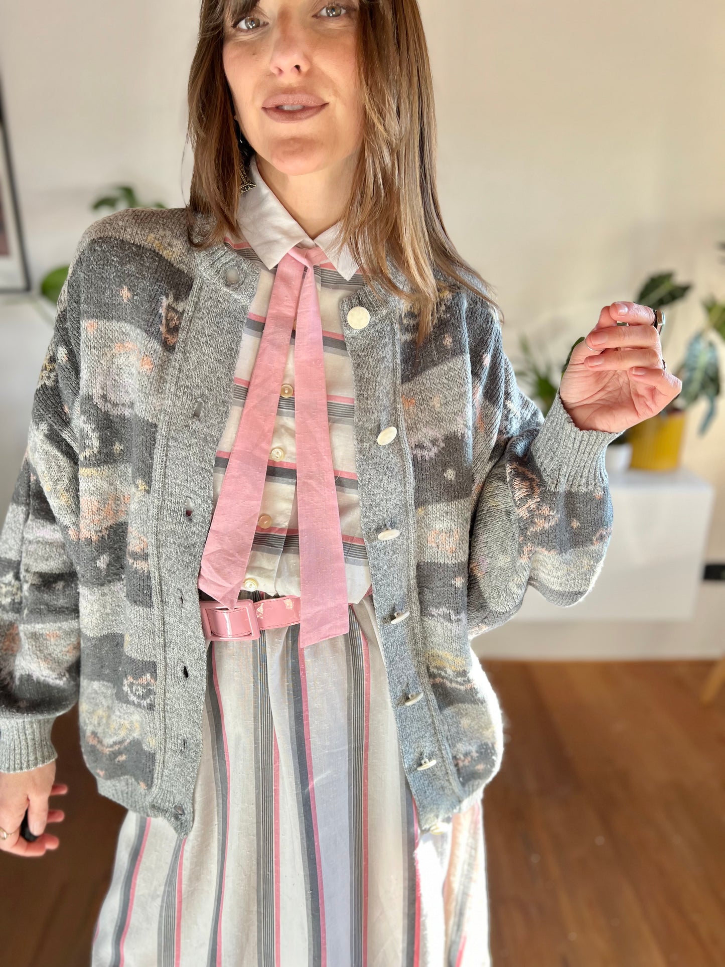 1970's vintage grey knit wool cardigan with peach abstract floral pattern