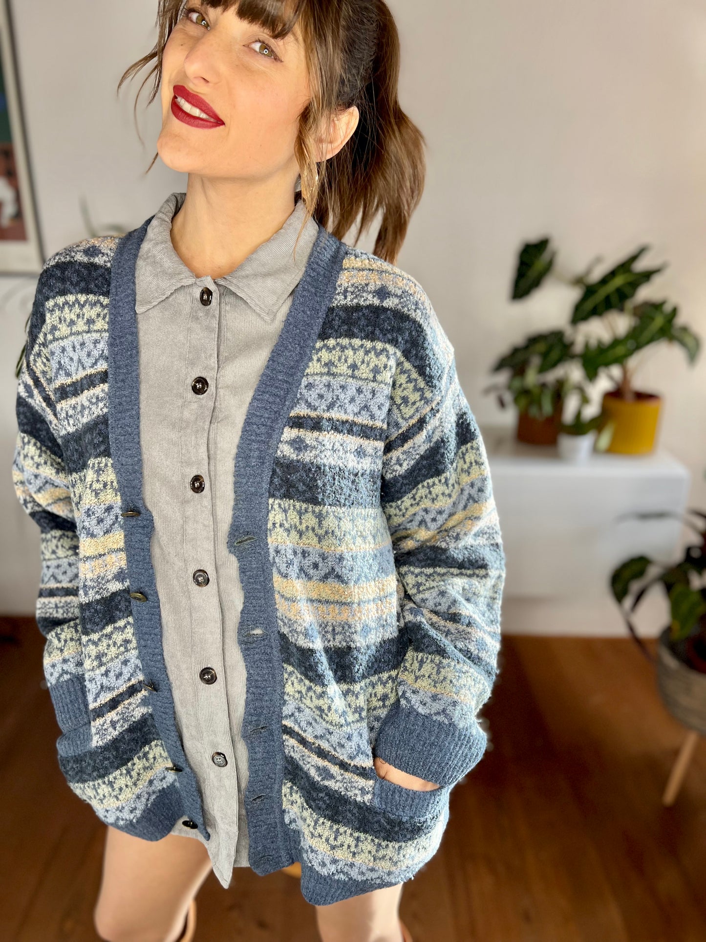 1970's vintage oversize blue and cream stripe cardigan