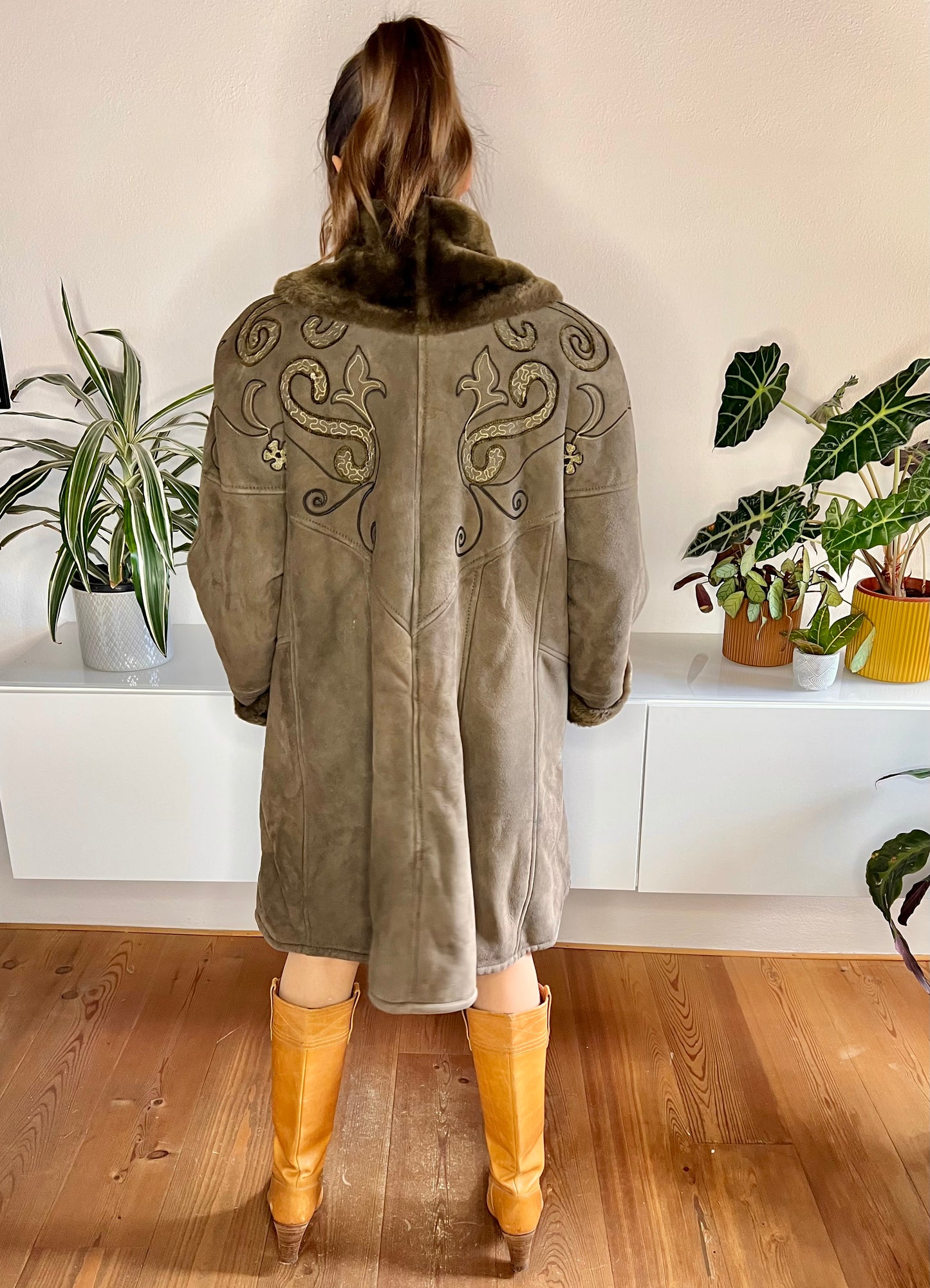 1970's vintage brown embroidered shearling coat