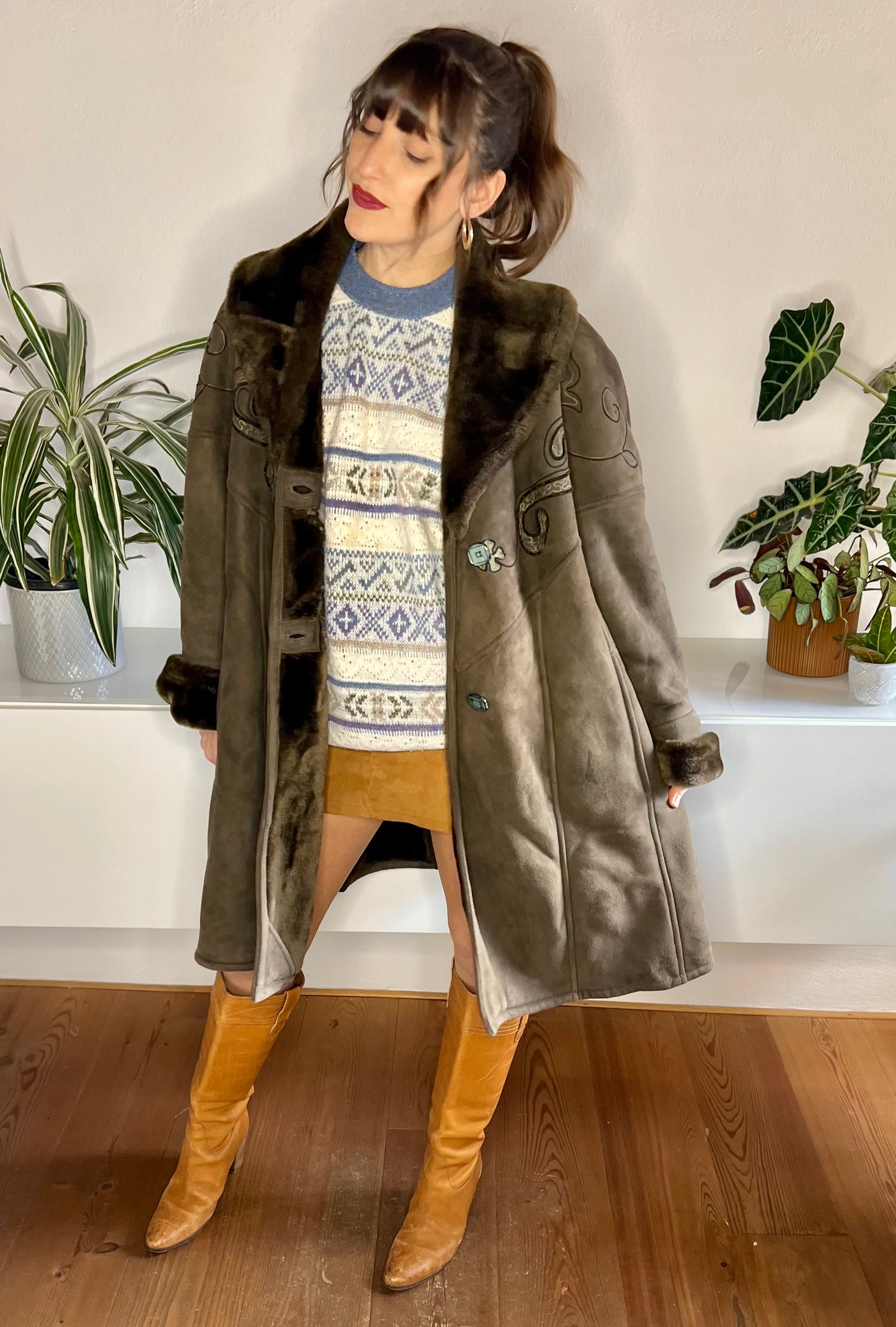 1970's vintage brown embroidered shearling coat