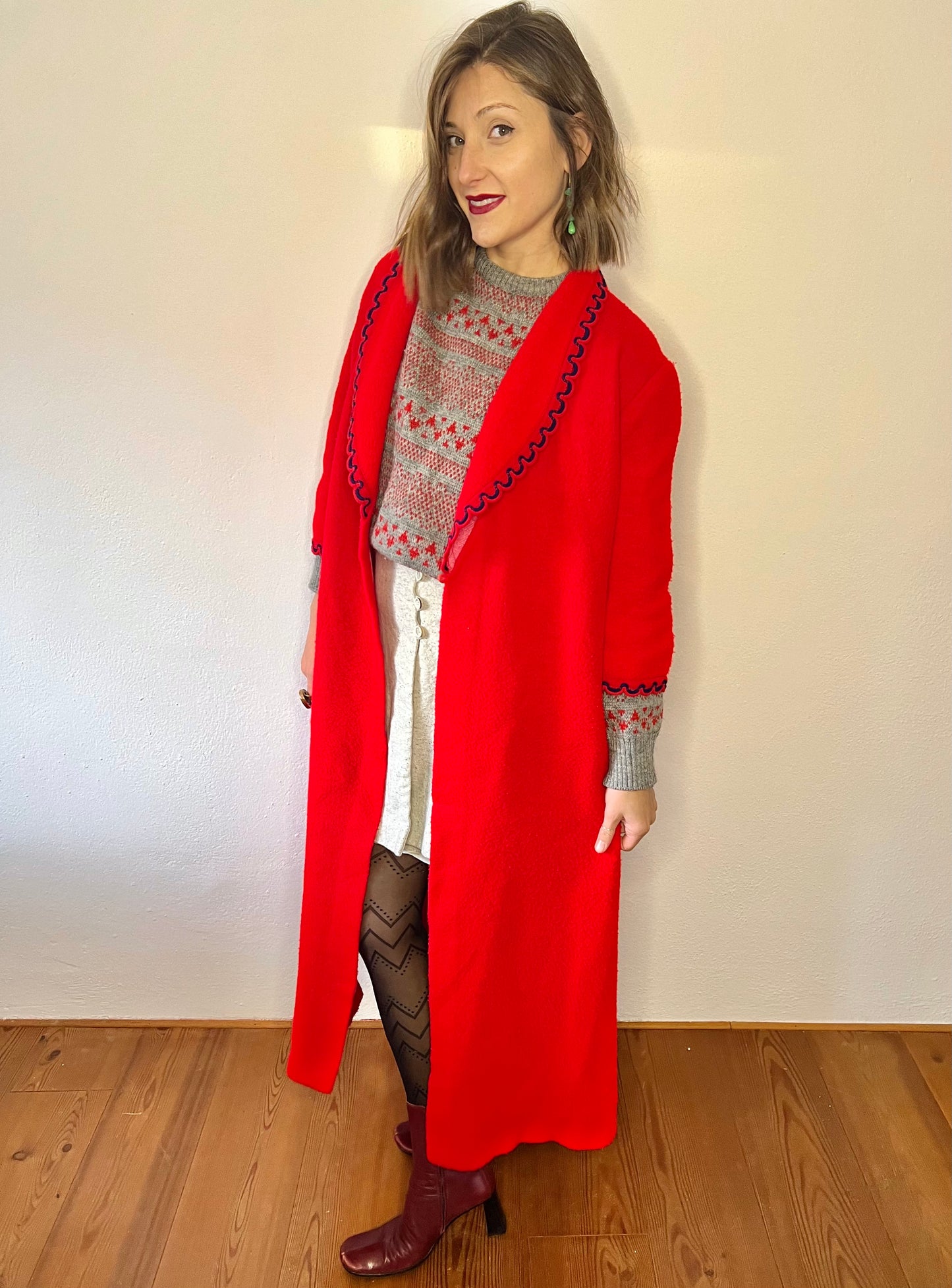 1970's vintage red house coat with navy scallop trim