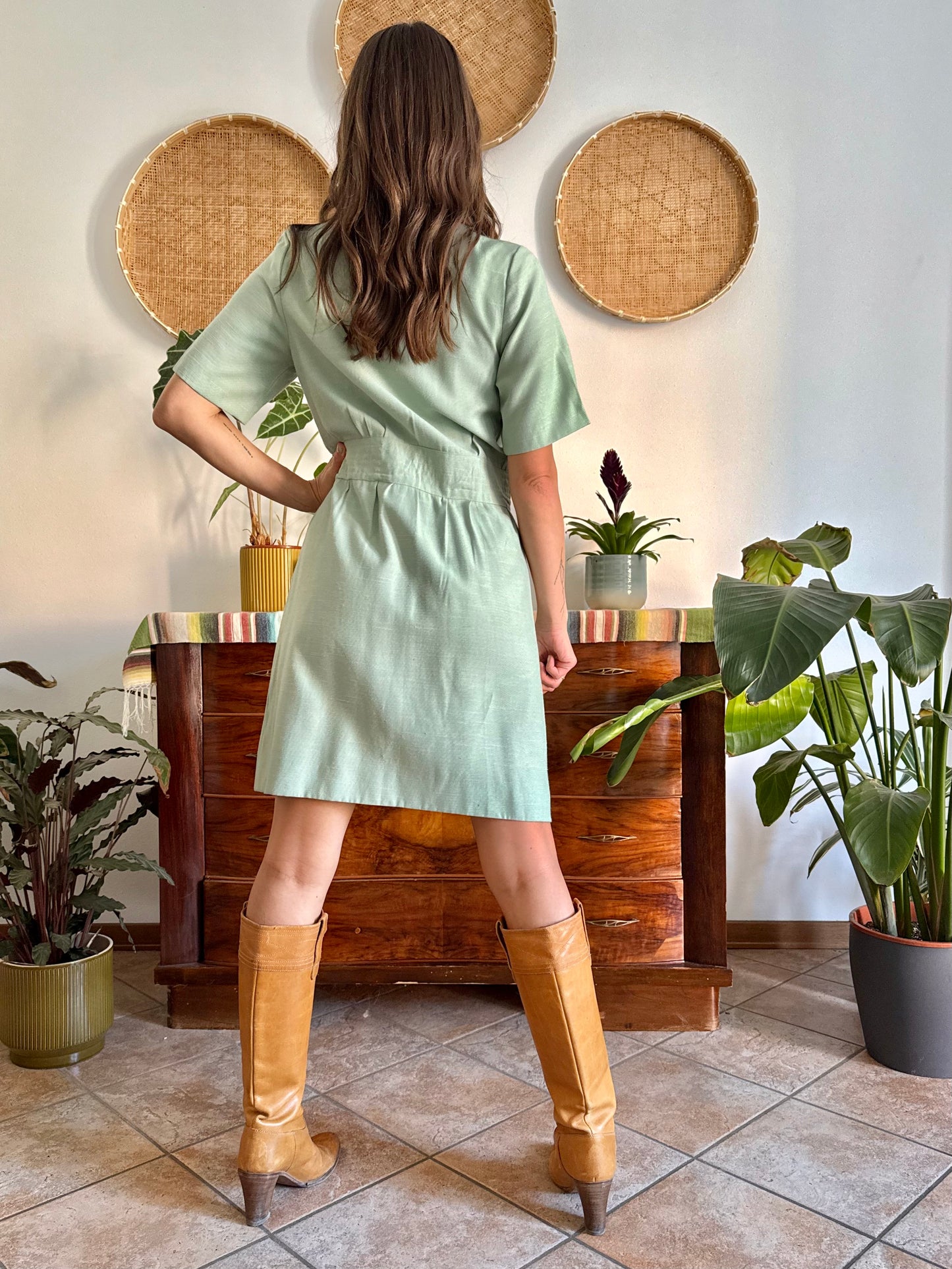 1960's vintage mint green mini dress with oversize button details