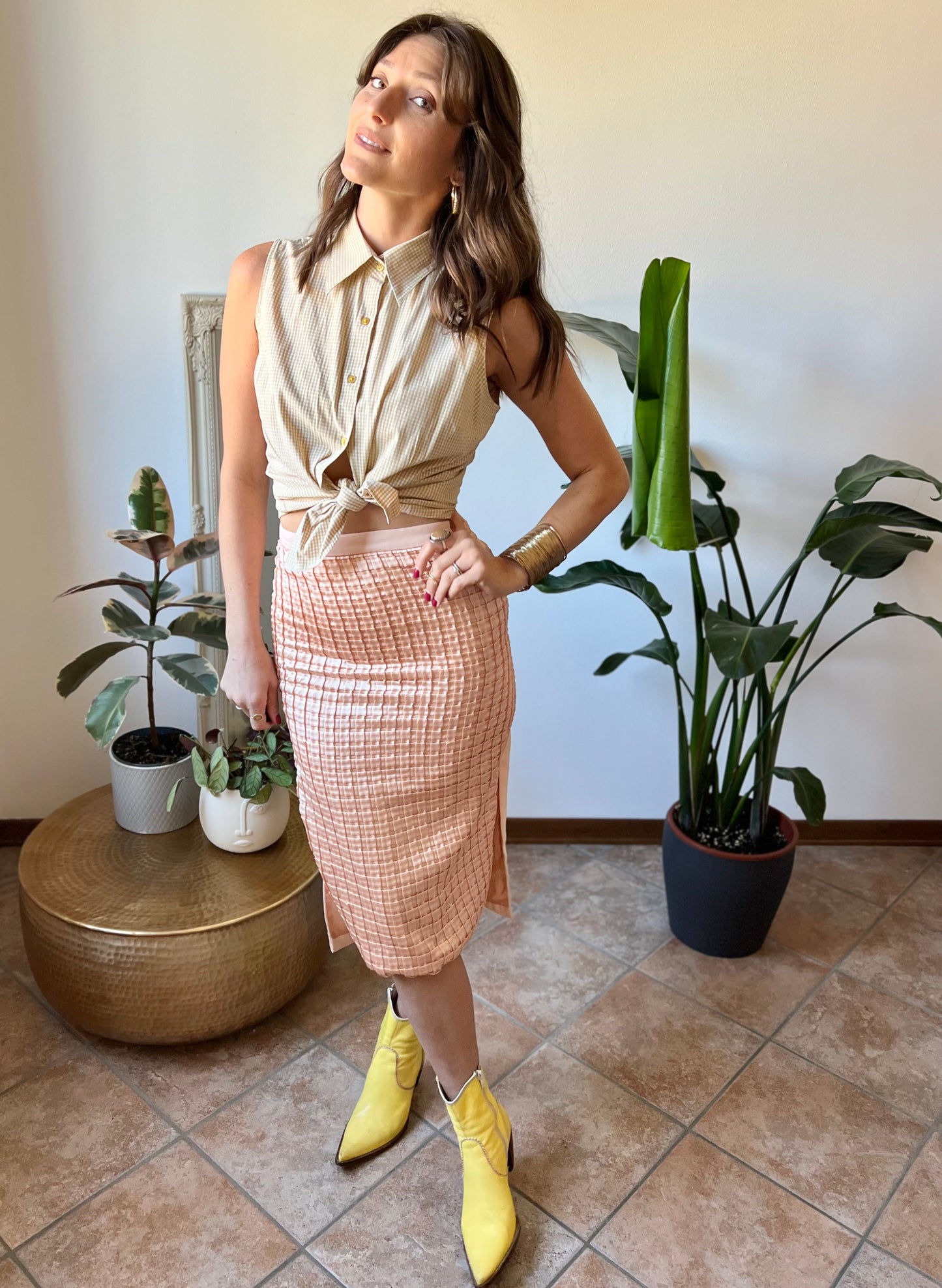 Salmon pink textured weave satin midi skirt