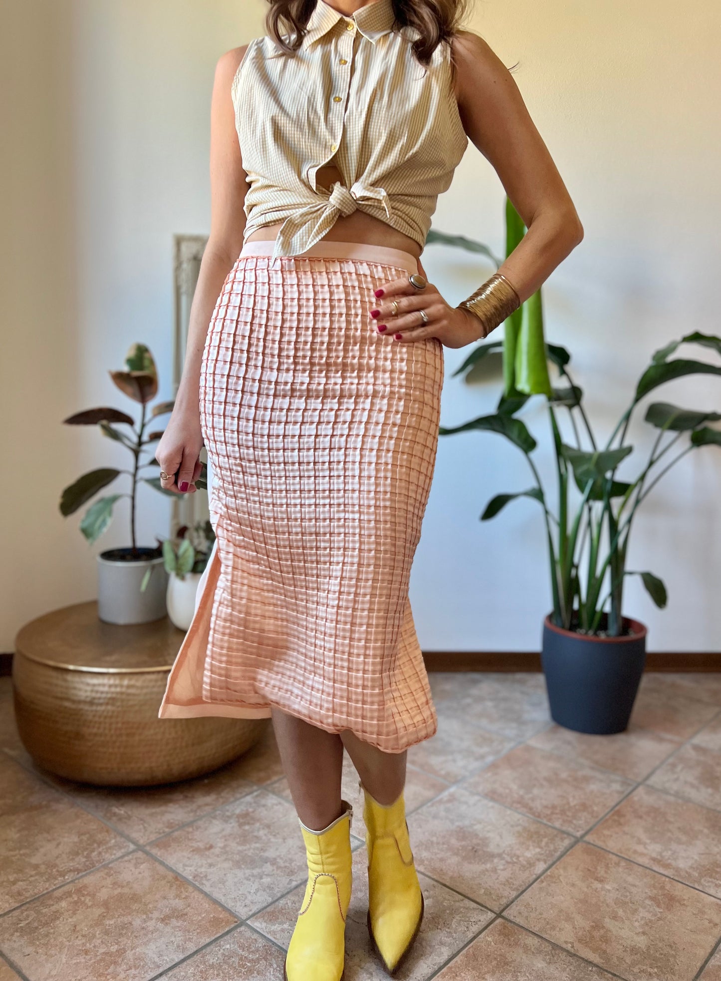 Salmon pink textured weave satin midi skirt