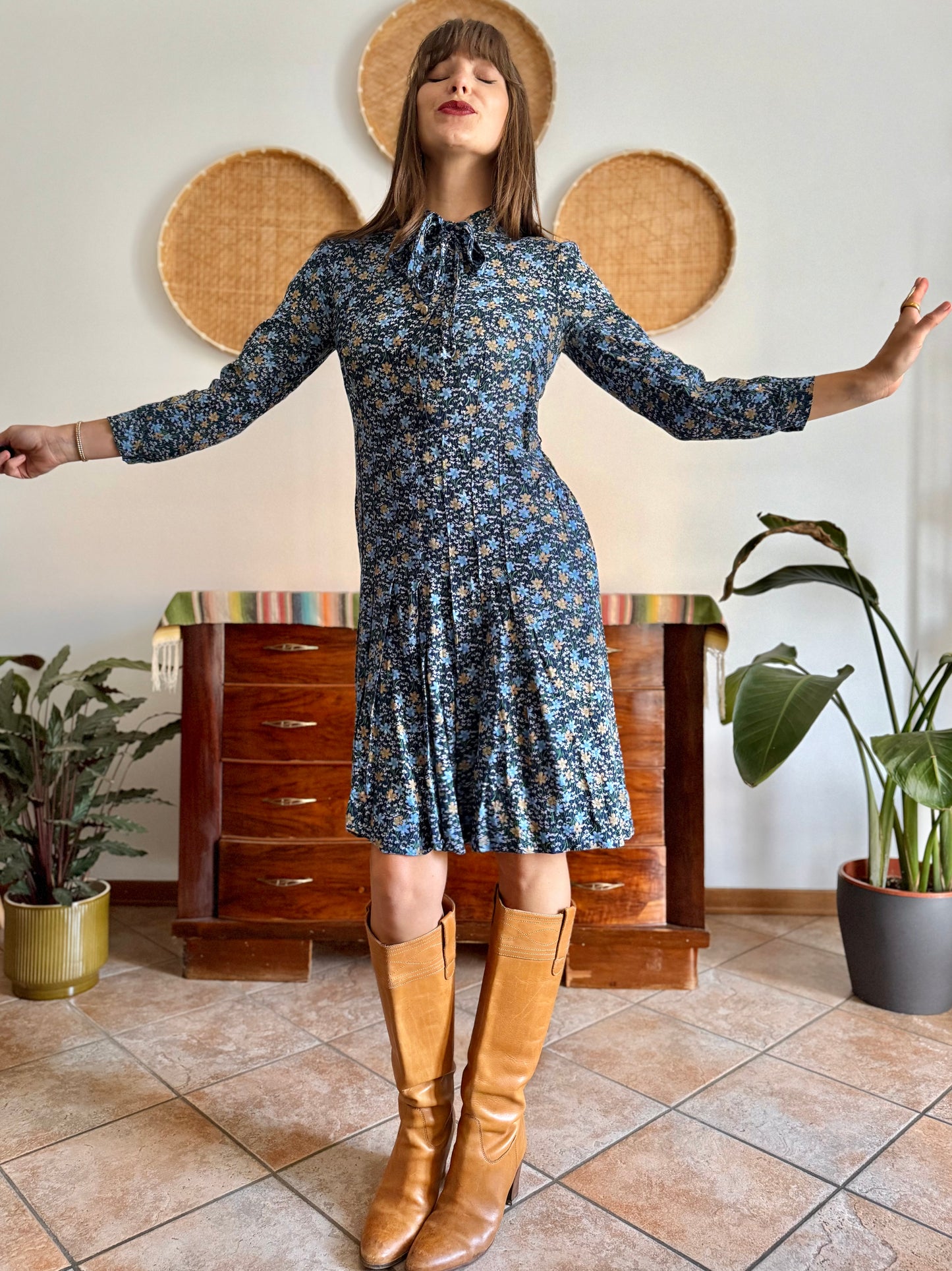 1970's vintage navy blue floral midi dress with bot tie neck