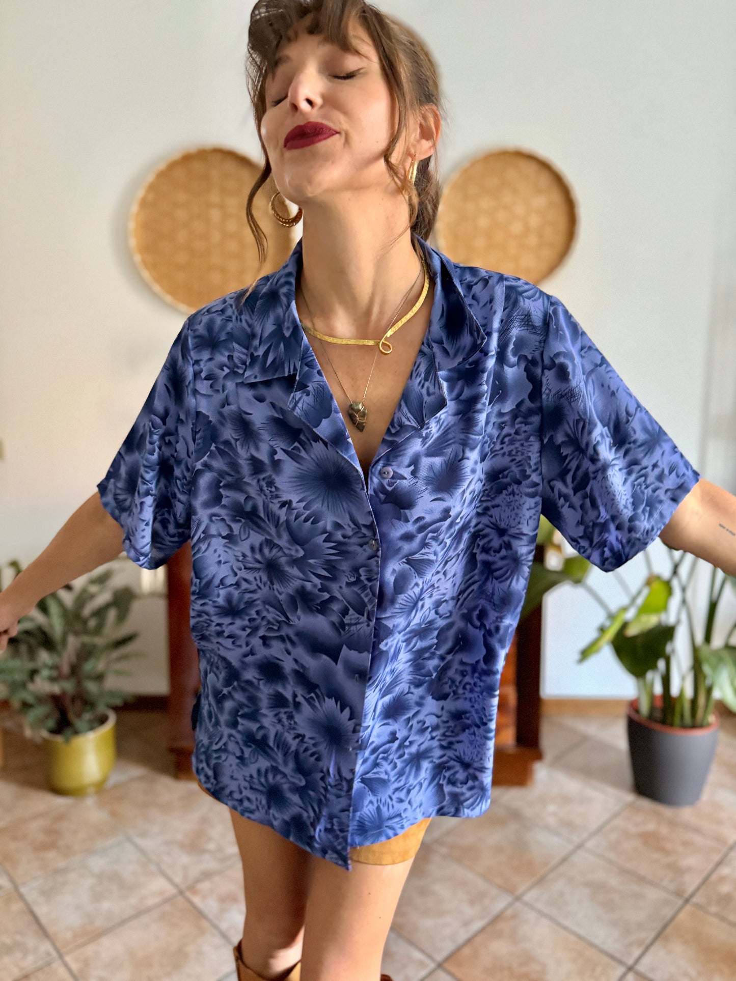 1970's vintage two tone blue floral print blouse