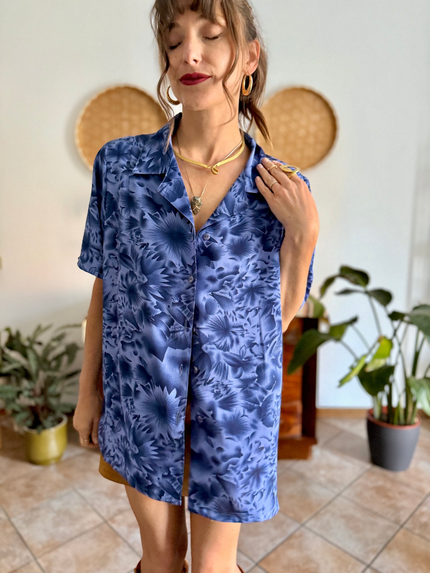 1970's vintage two tone blue floral print blouse