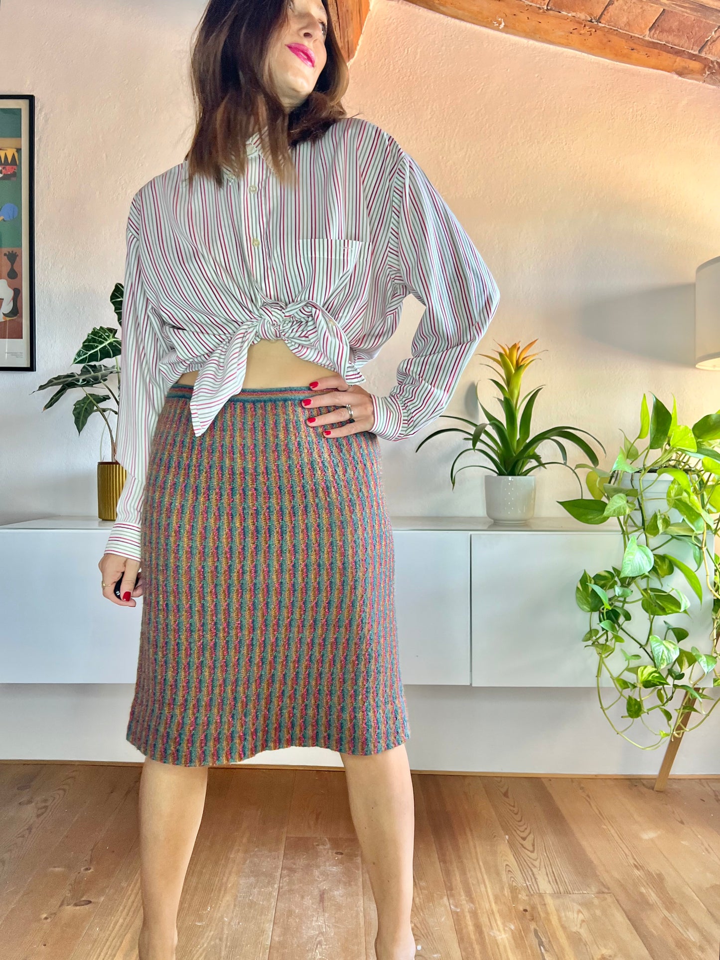 Gonna in maglia vintage a righe arcobaleno anni '70