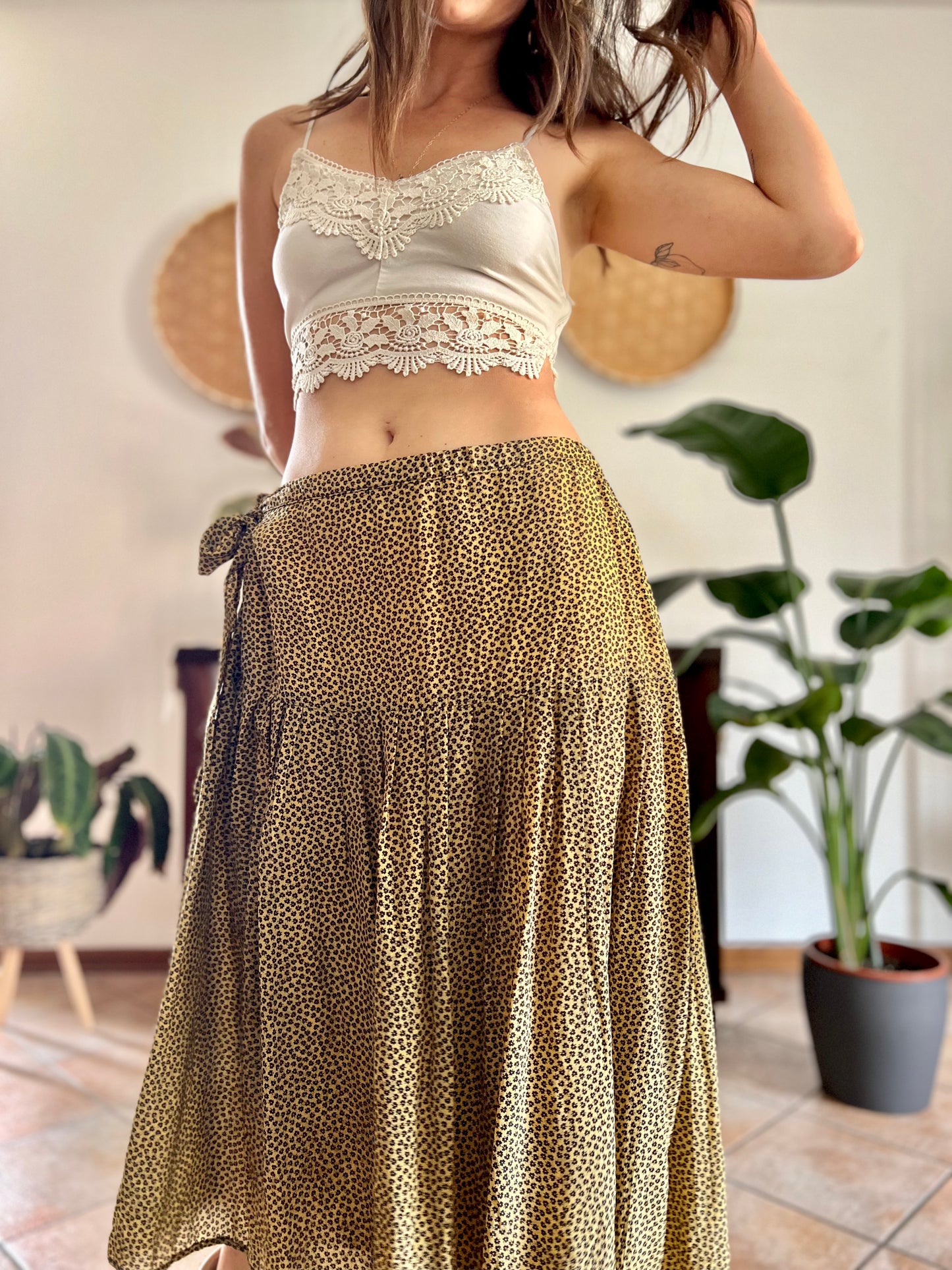 1970's vintage pale yellow and chocolate brown floral low rise midi skirt