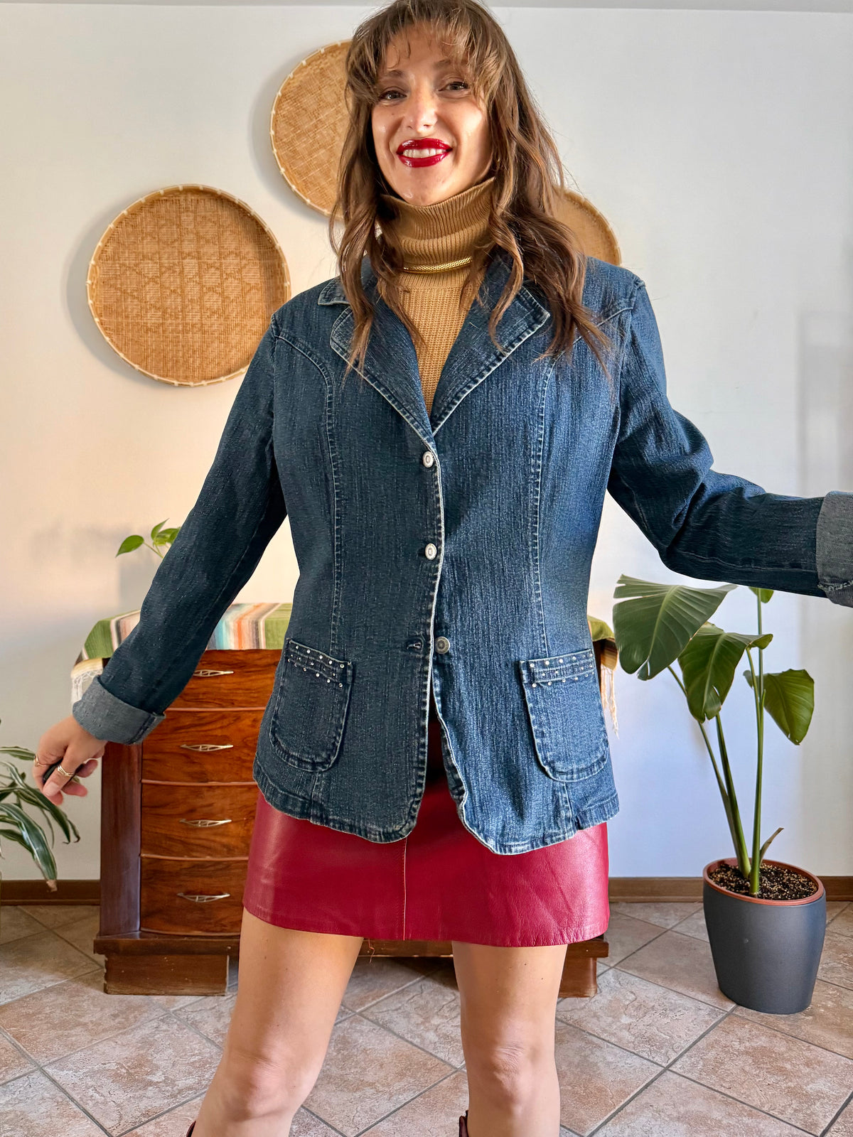 Y2k vintage dark blue western denim jacket with with floral buttons and rhinestone details