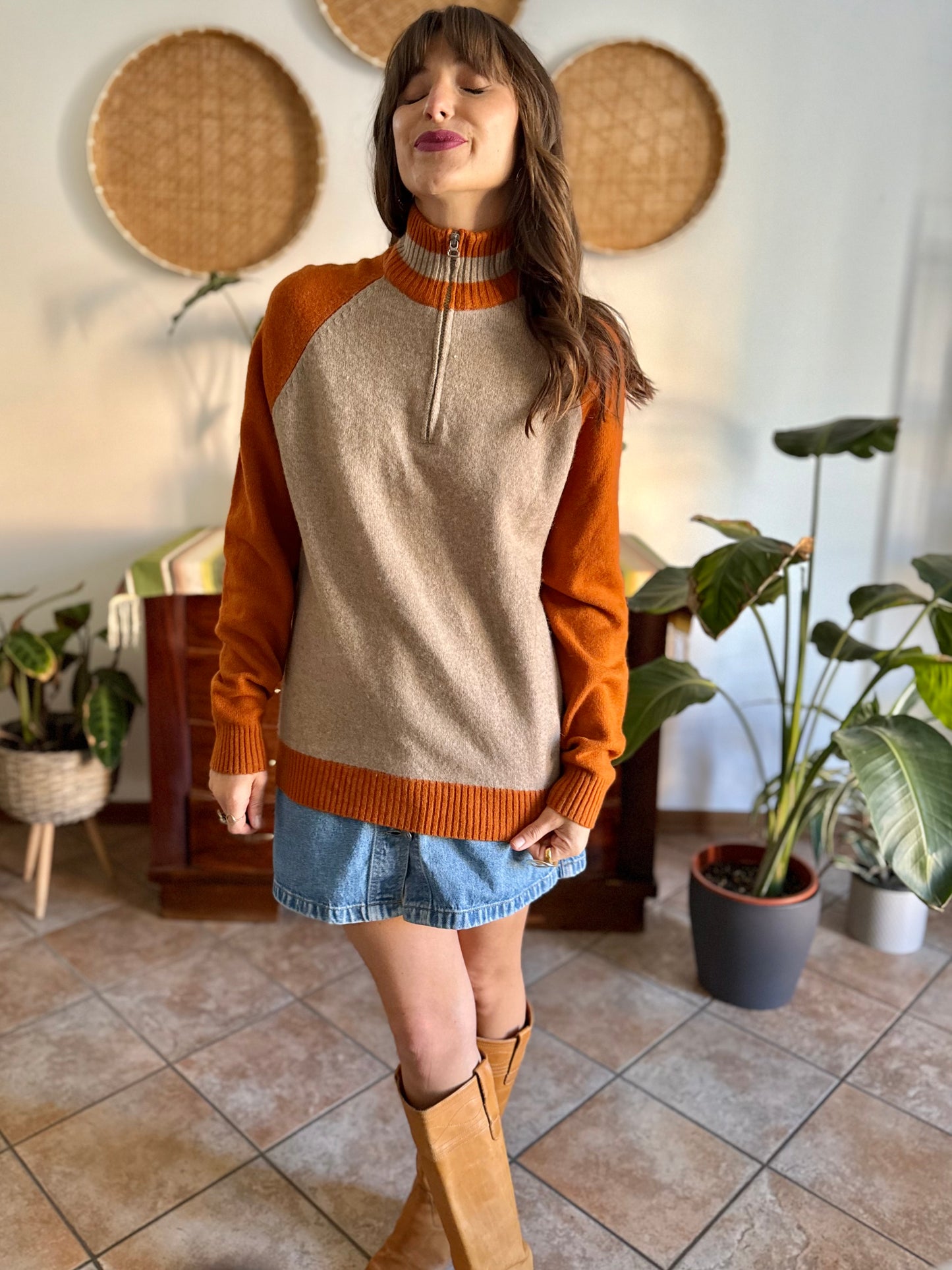 1990's vintage beige and dark orange wool half zip mock neck pullover