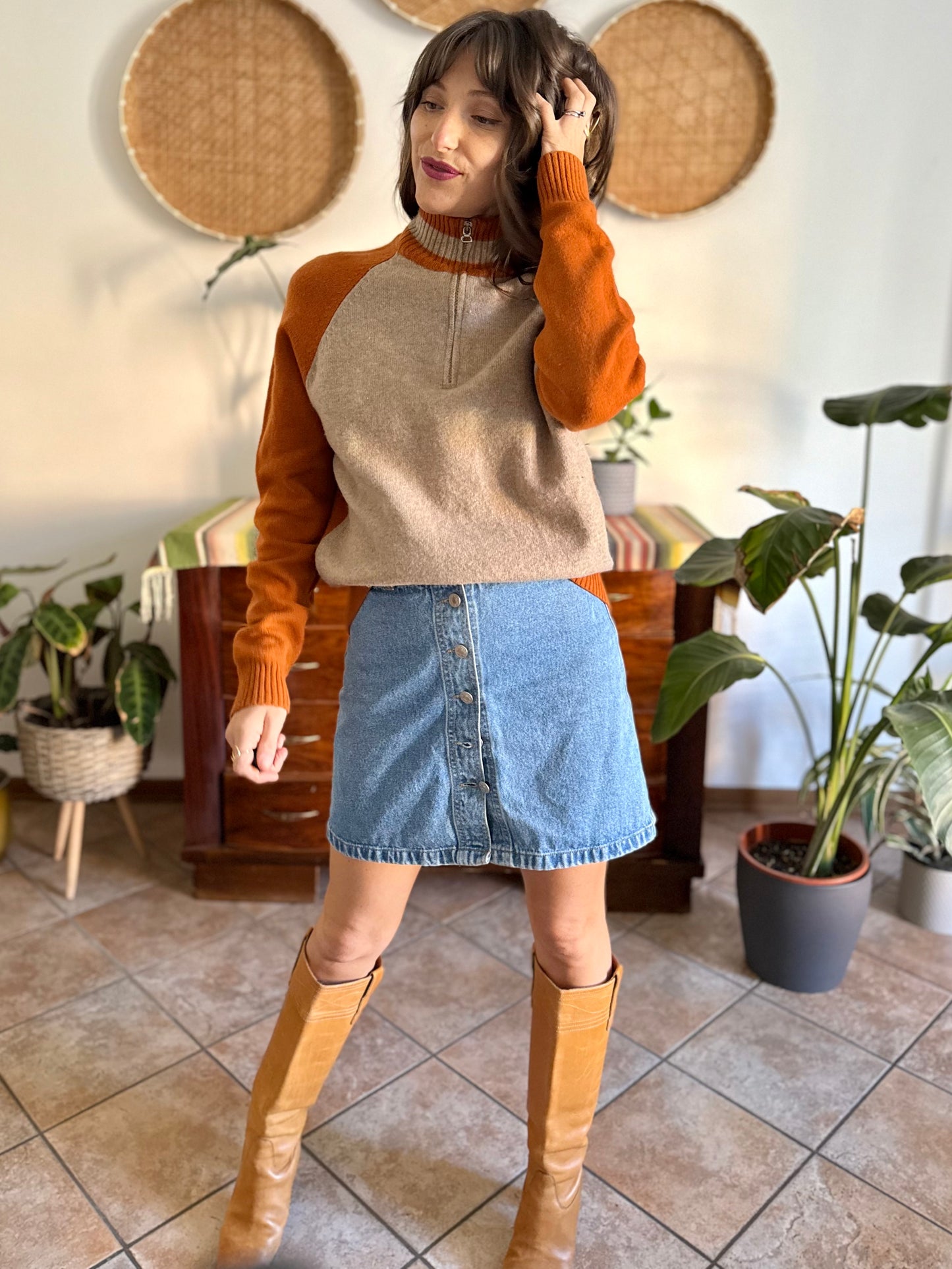 1990's vintage beige and dark orange wool half zip mock neck pullover