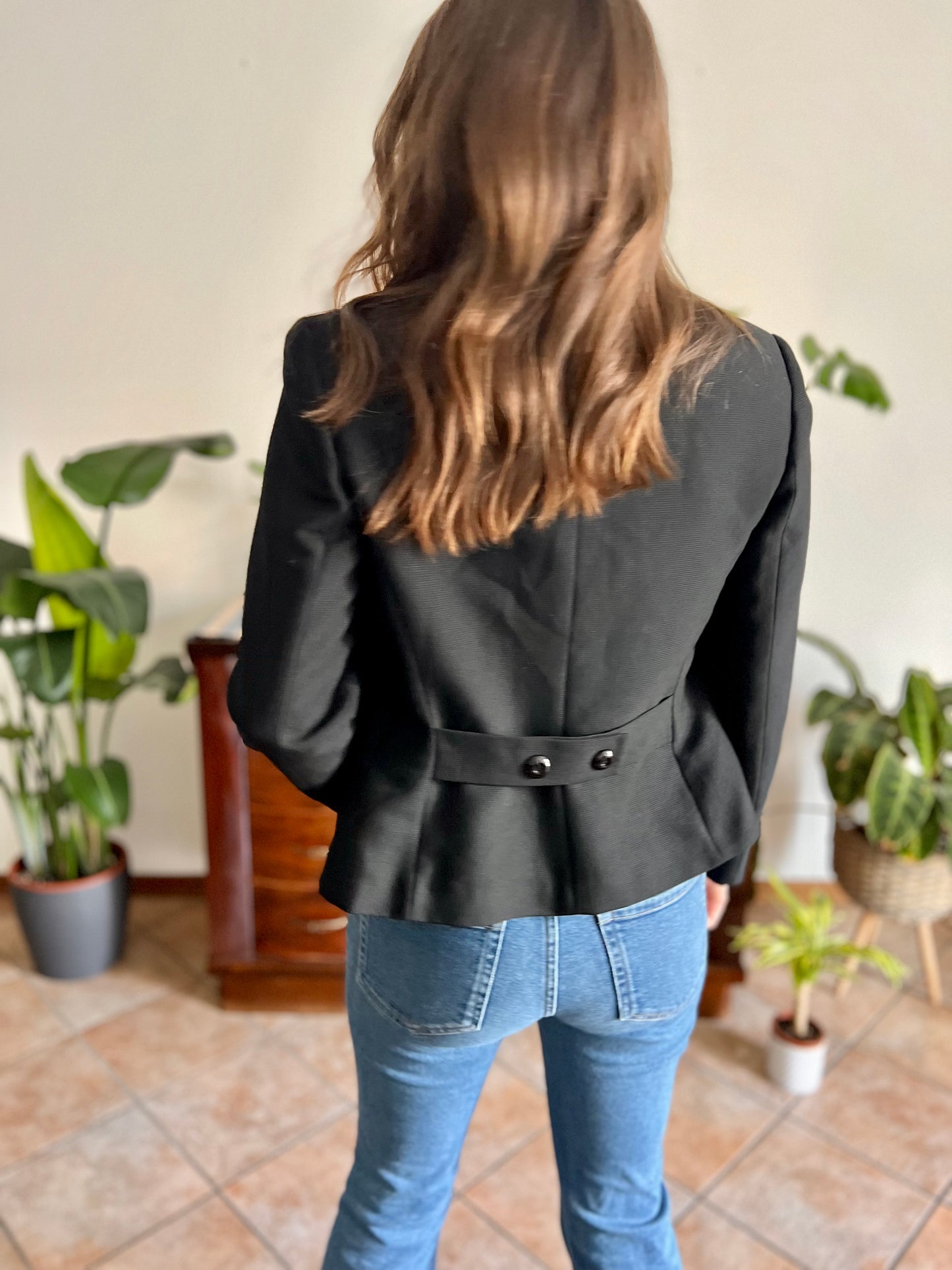 1980's vintage black fitted 4 button blazer