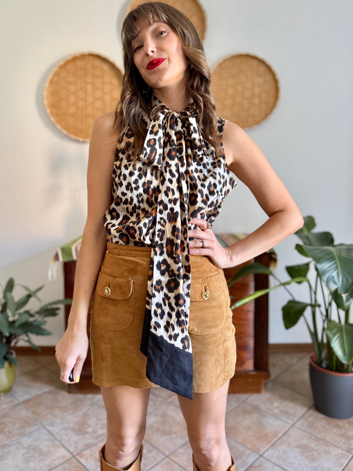 1990’s vintage black and tan leopard print bow tie/ card blouse