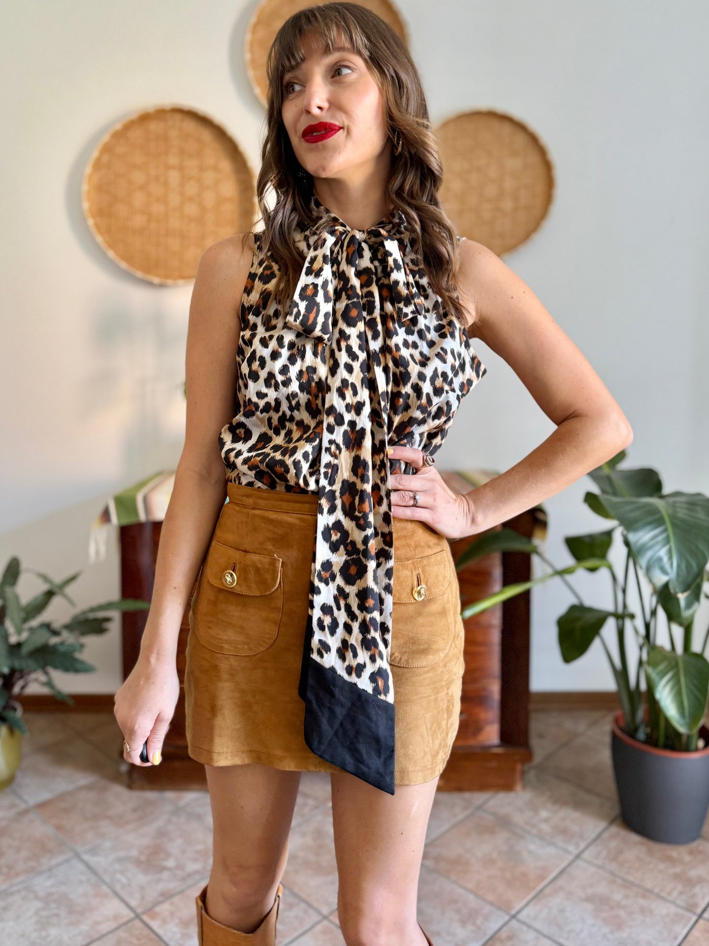 1990’s vintage black and tan leopard print bow tie/ card blouse
