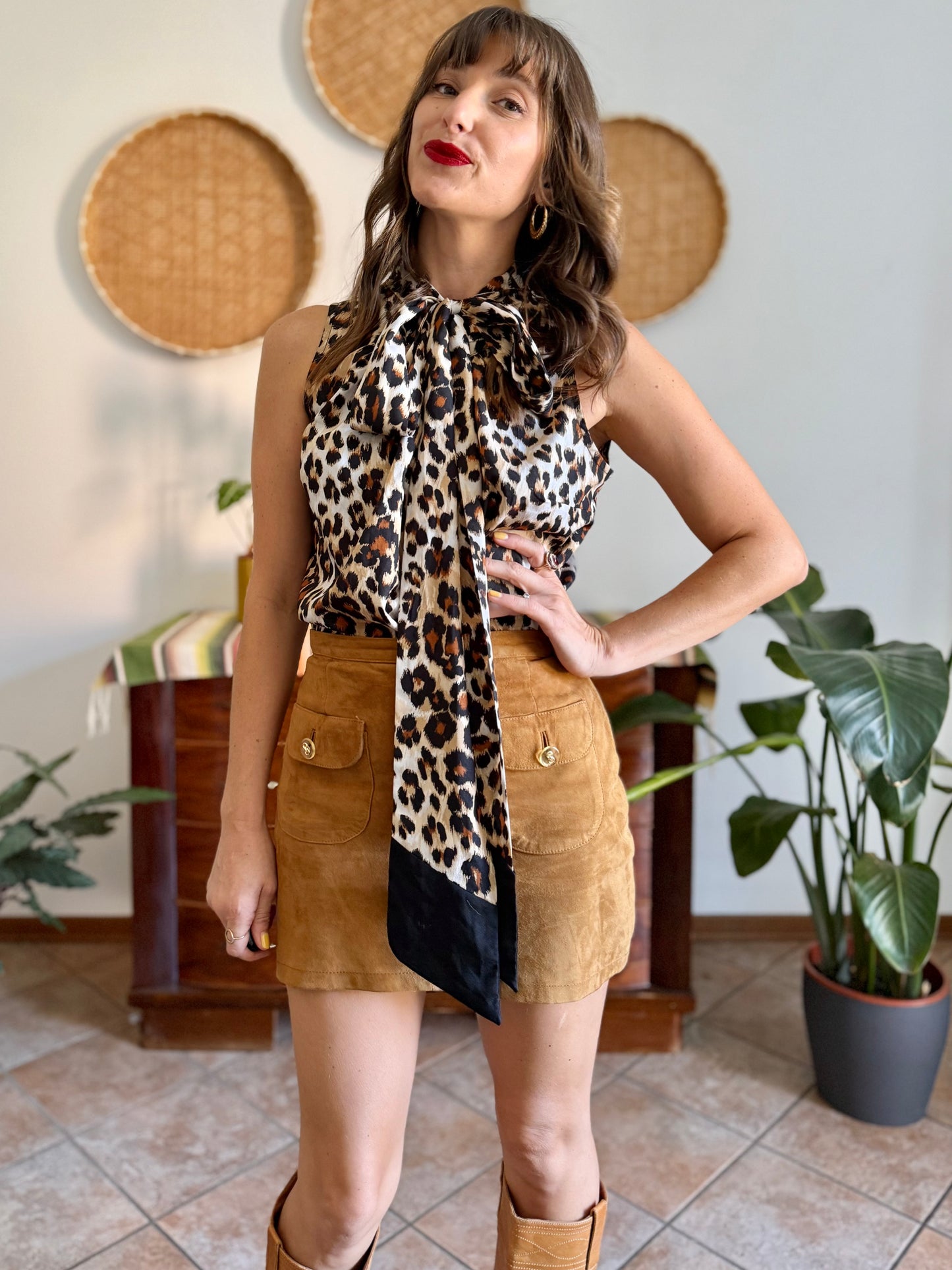1990’s vintage black and tan leopard print bow tie/ card blouse