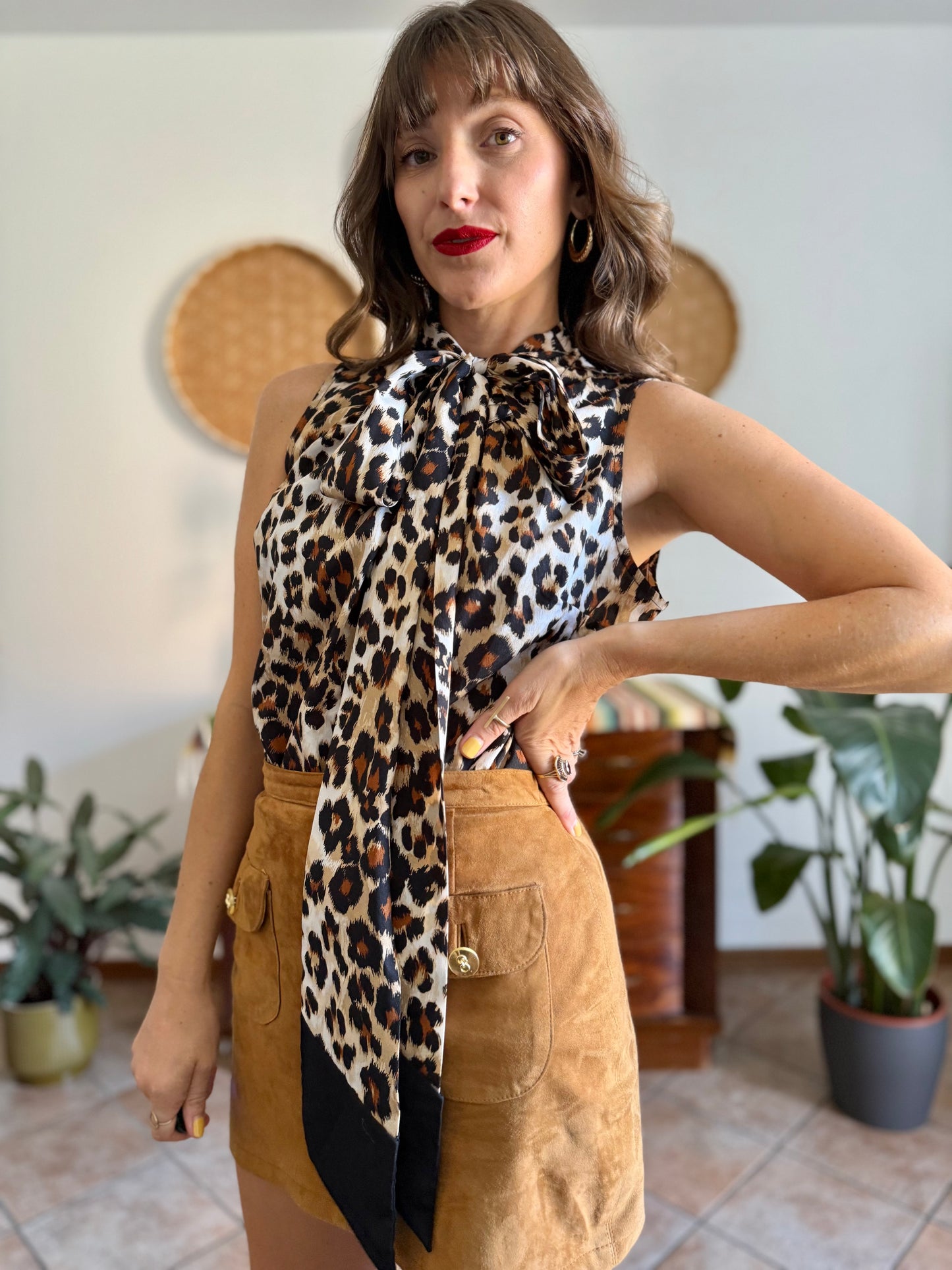 1990’s vintage black and tan leopard print bow tie/ card blouse