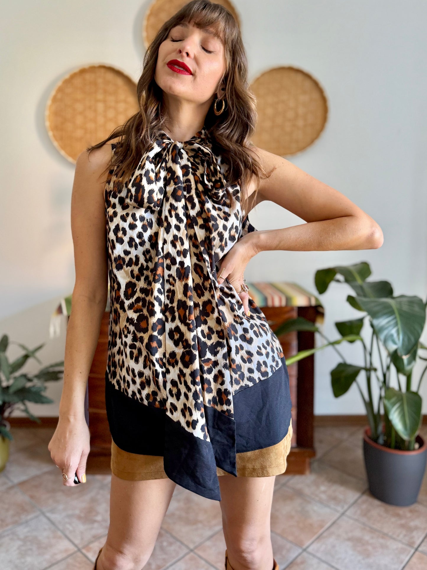 1990’s vintage black and tan leopard print bow tie/ card blouse