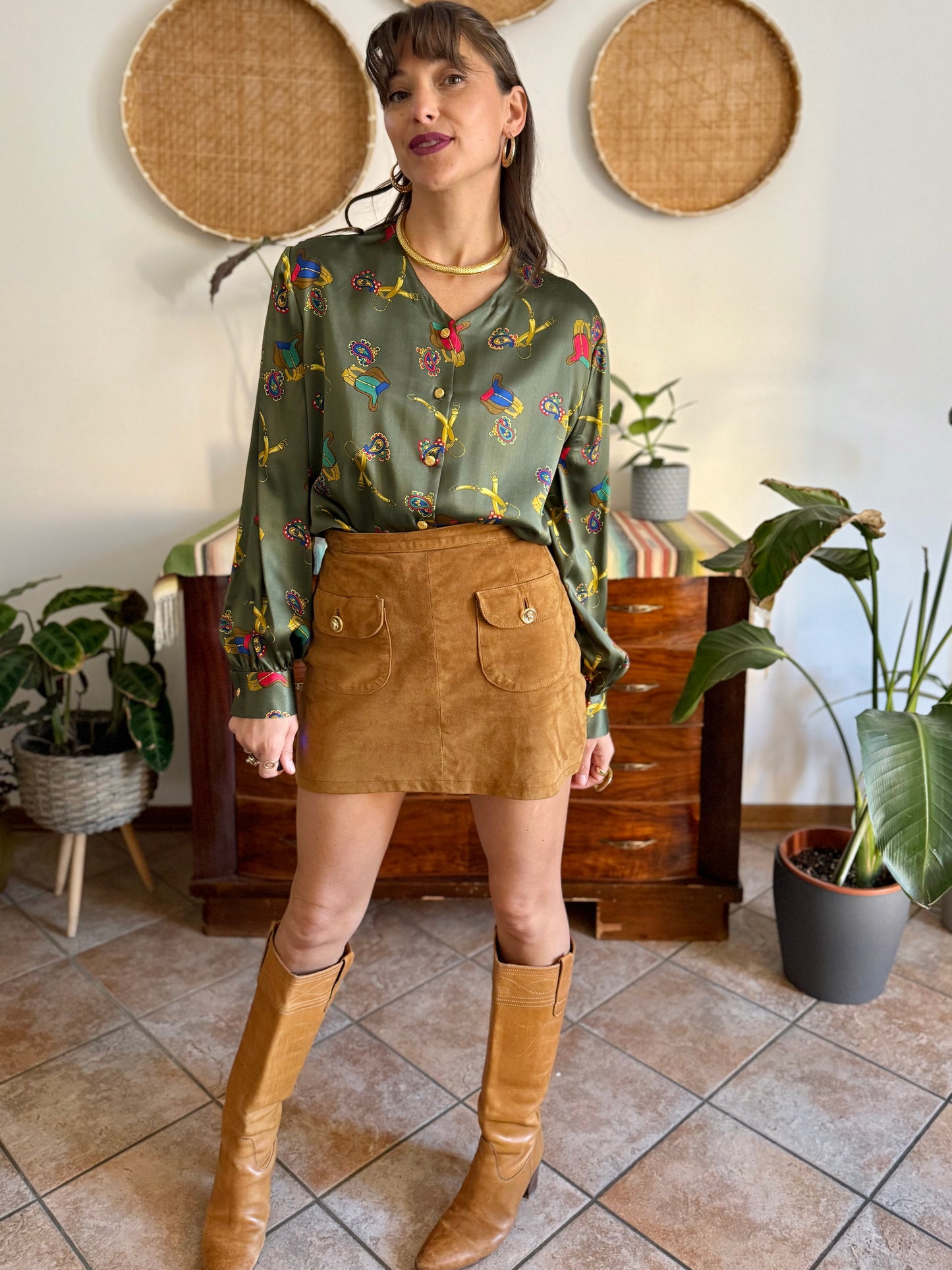 1970’s vintage green silk blouse with multicolor equestrian \print