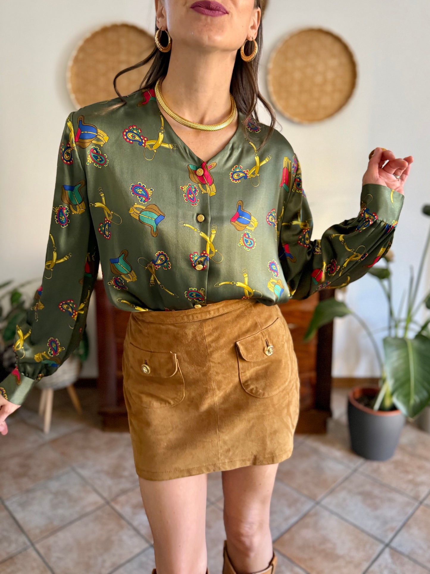 1970’s vintage green silk blouse with multicolor equestrian \print
