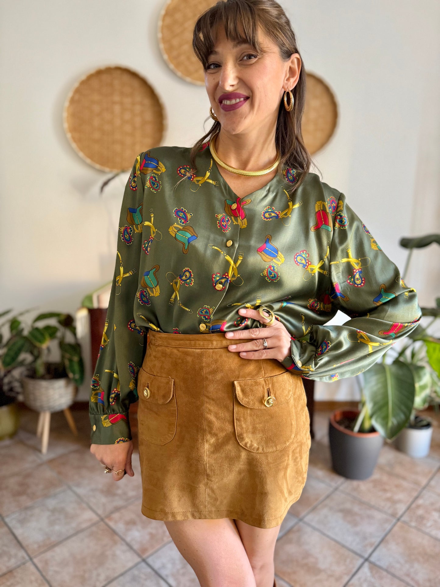 1970’s vintage green silk blouse with multicolor equestrian \print