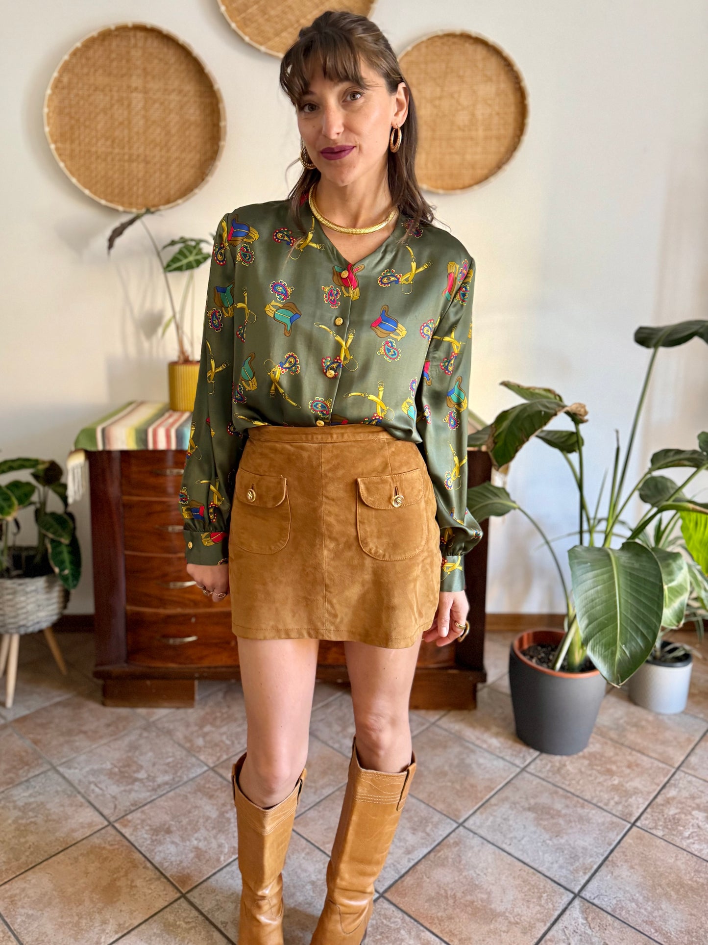 1970’s vintage green silk blouse with multicolor equestrian \print