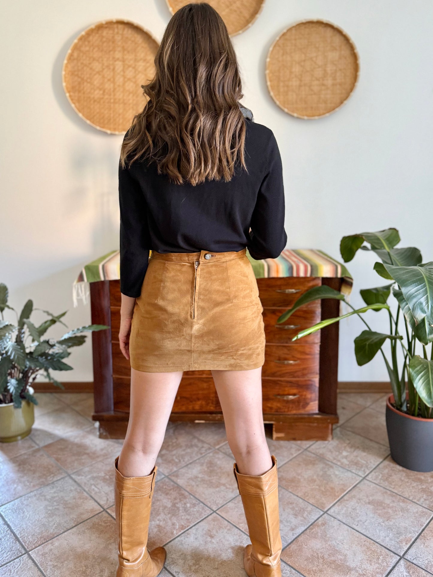 1990’s vintage’s black v-neck knit sweater with removable vegan fur collar