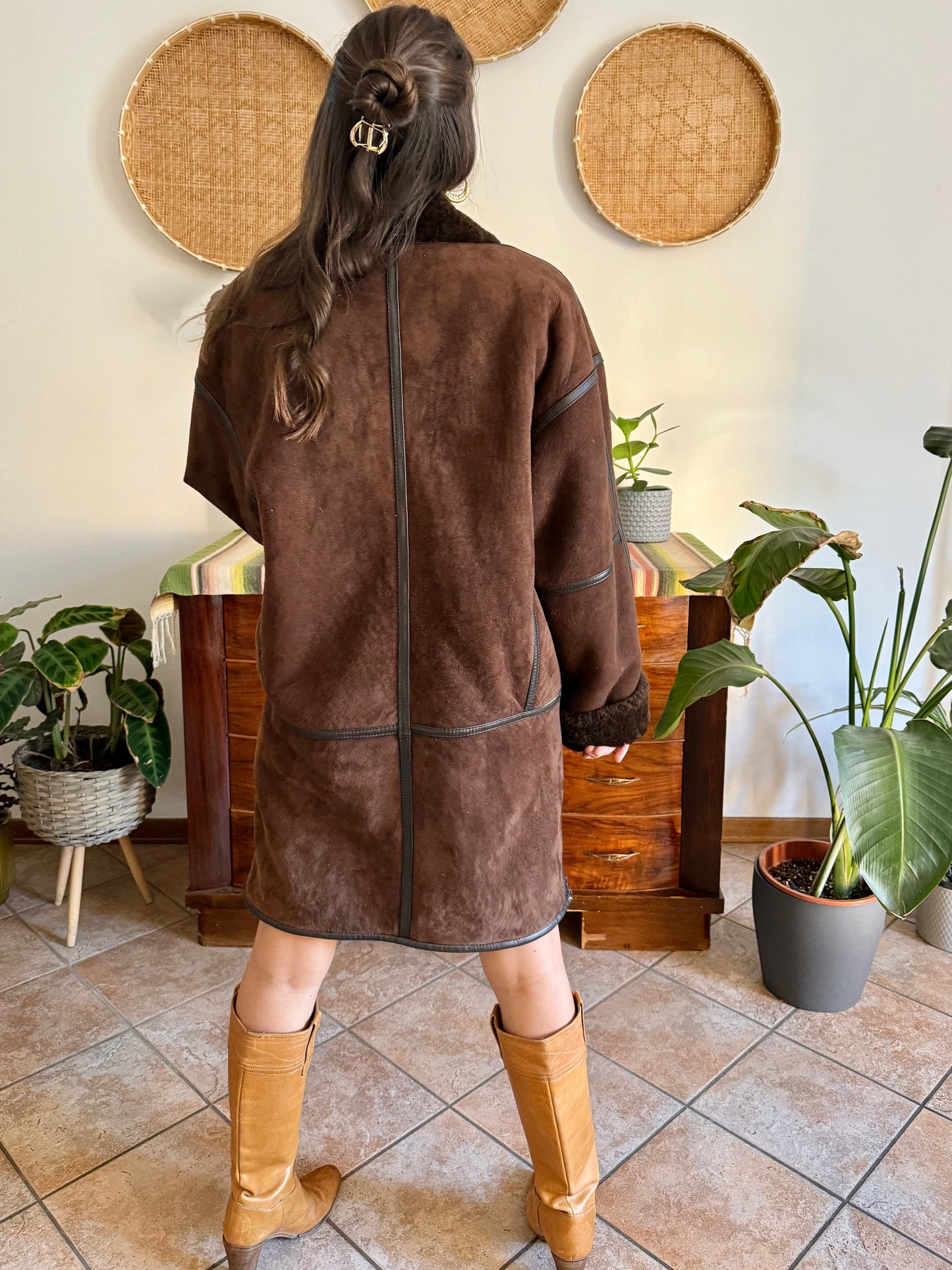 1970's vintage chocolate brown genuine shearling coat