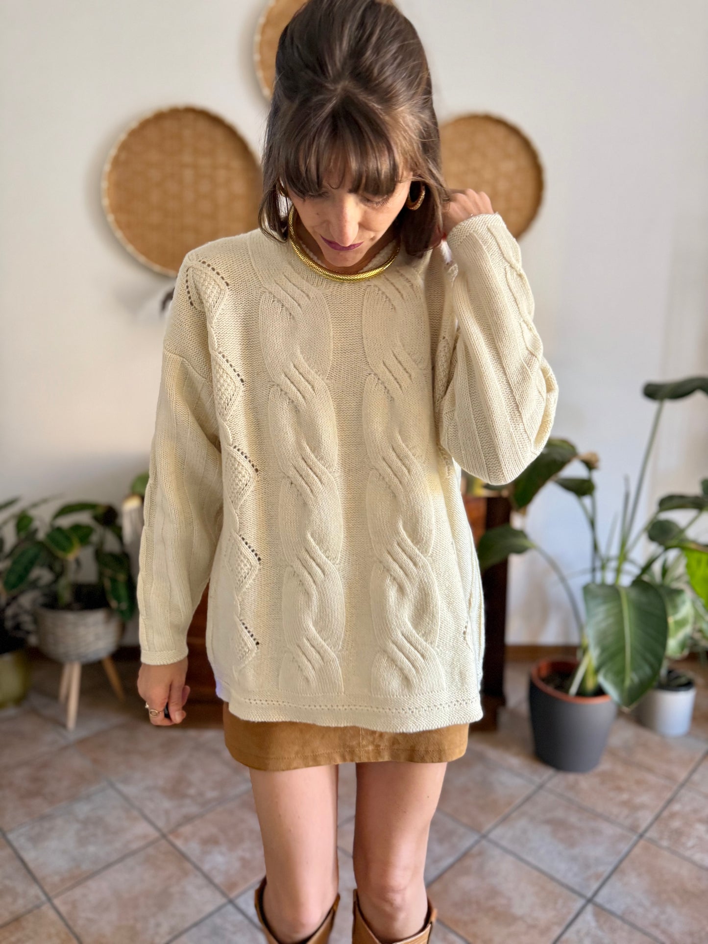 1970's vintage cream chunky cable knit pullover