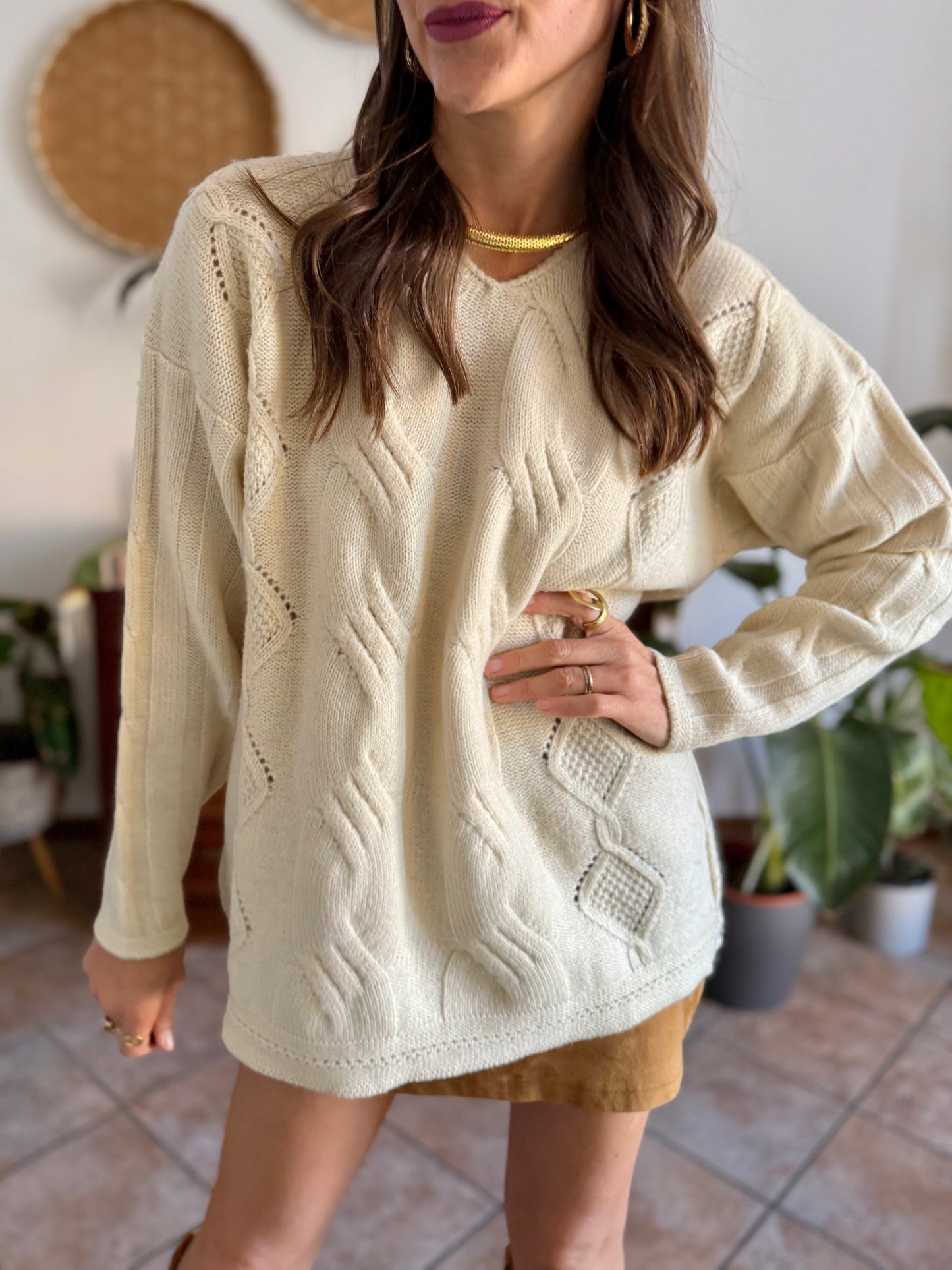 1970's vintage cream chunky cable knit pullover