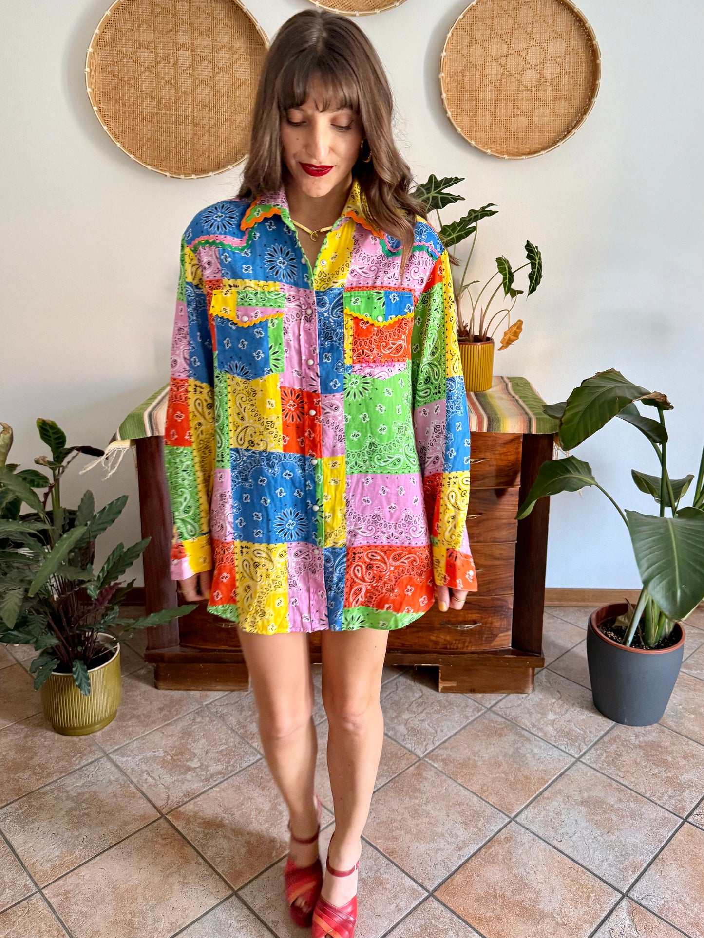 Multicolor patchwork handkerchief pearl snap linen shirt