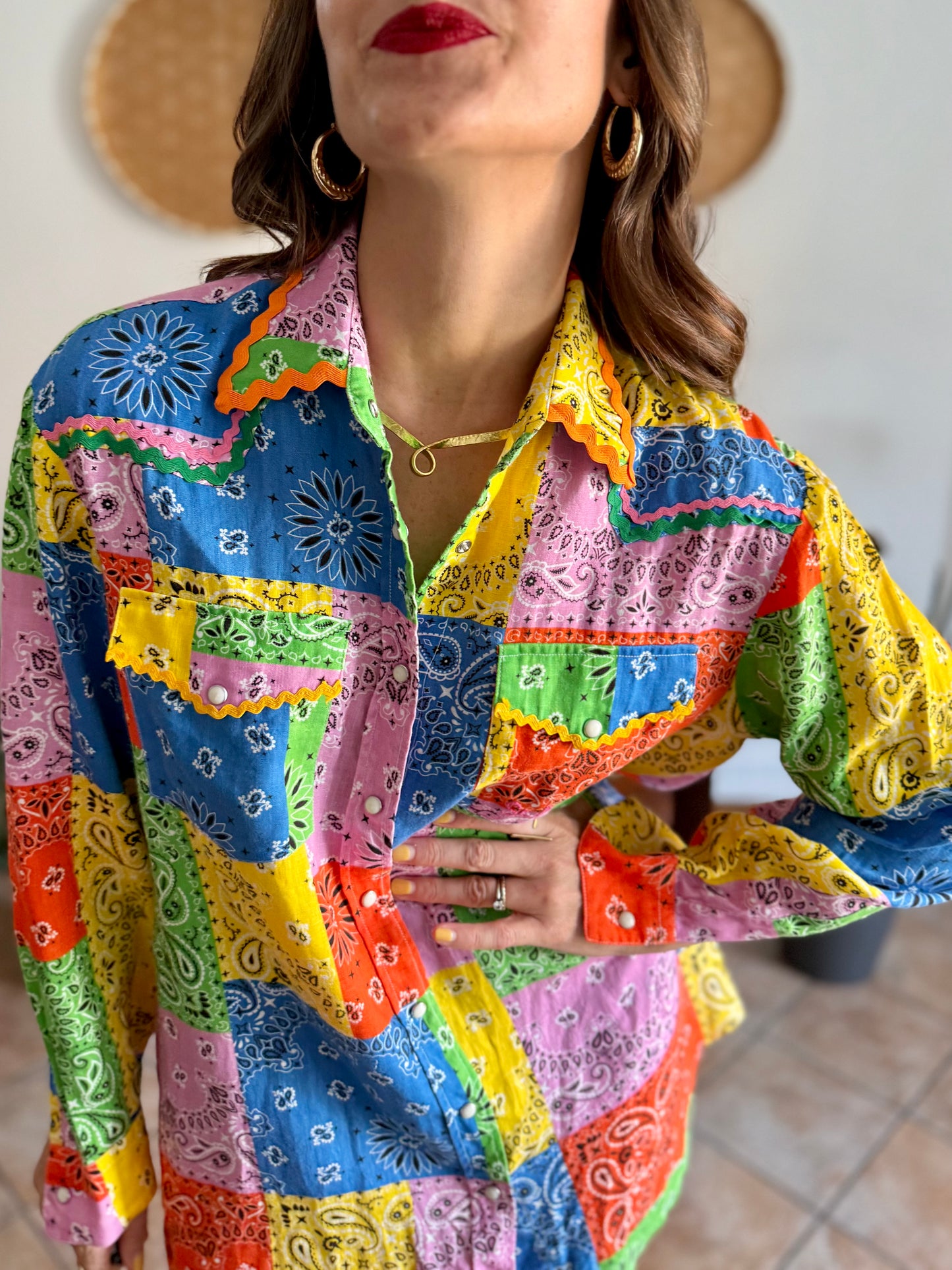 Multicolor patchwork handkerchief pearl snap linen shirt