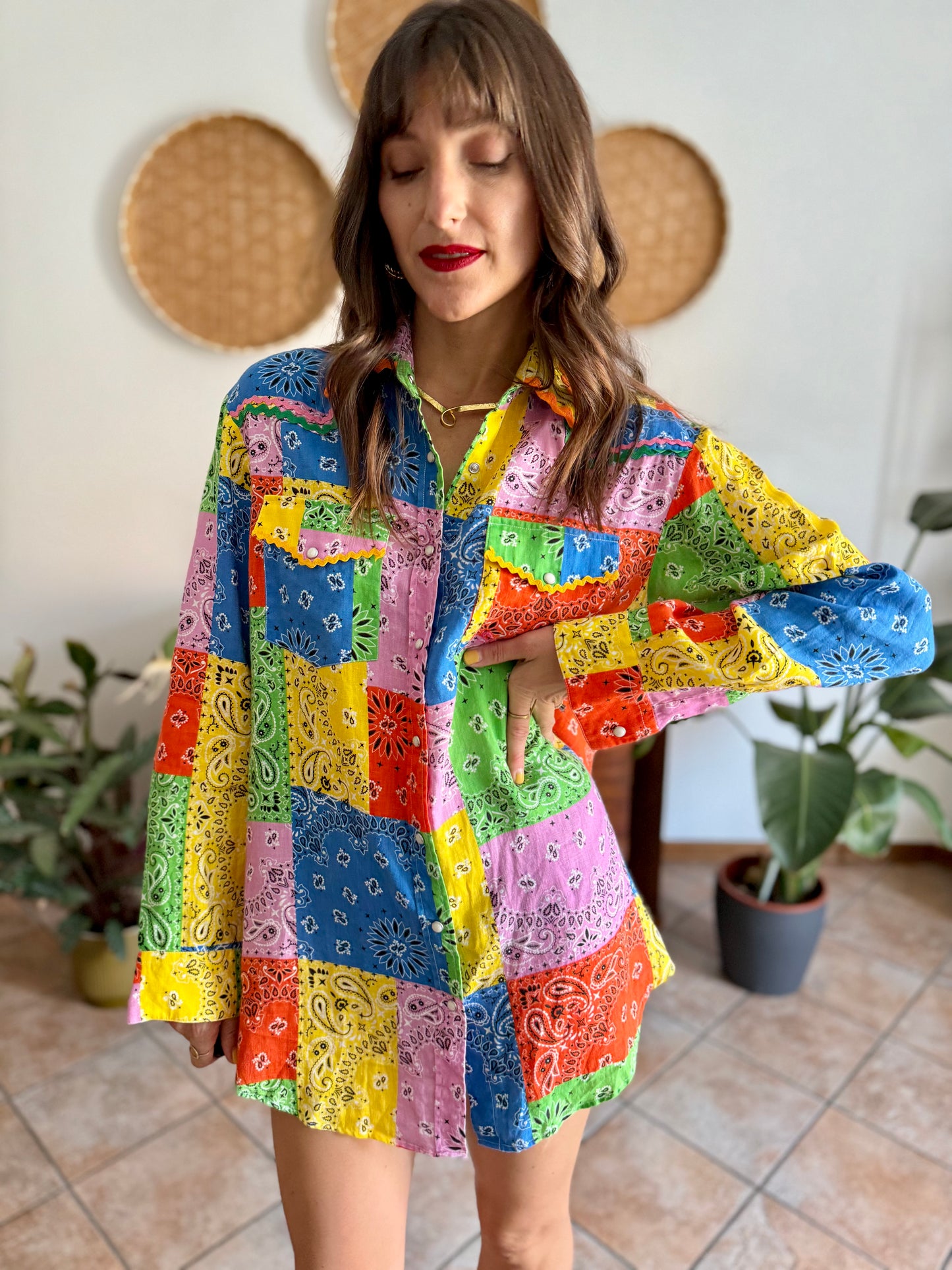 Multicolor patchwork handkerchief pearl snap linen shirt