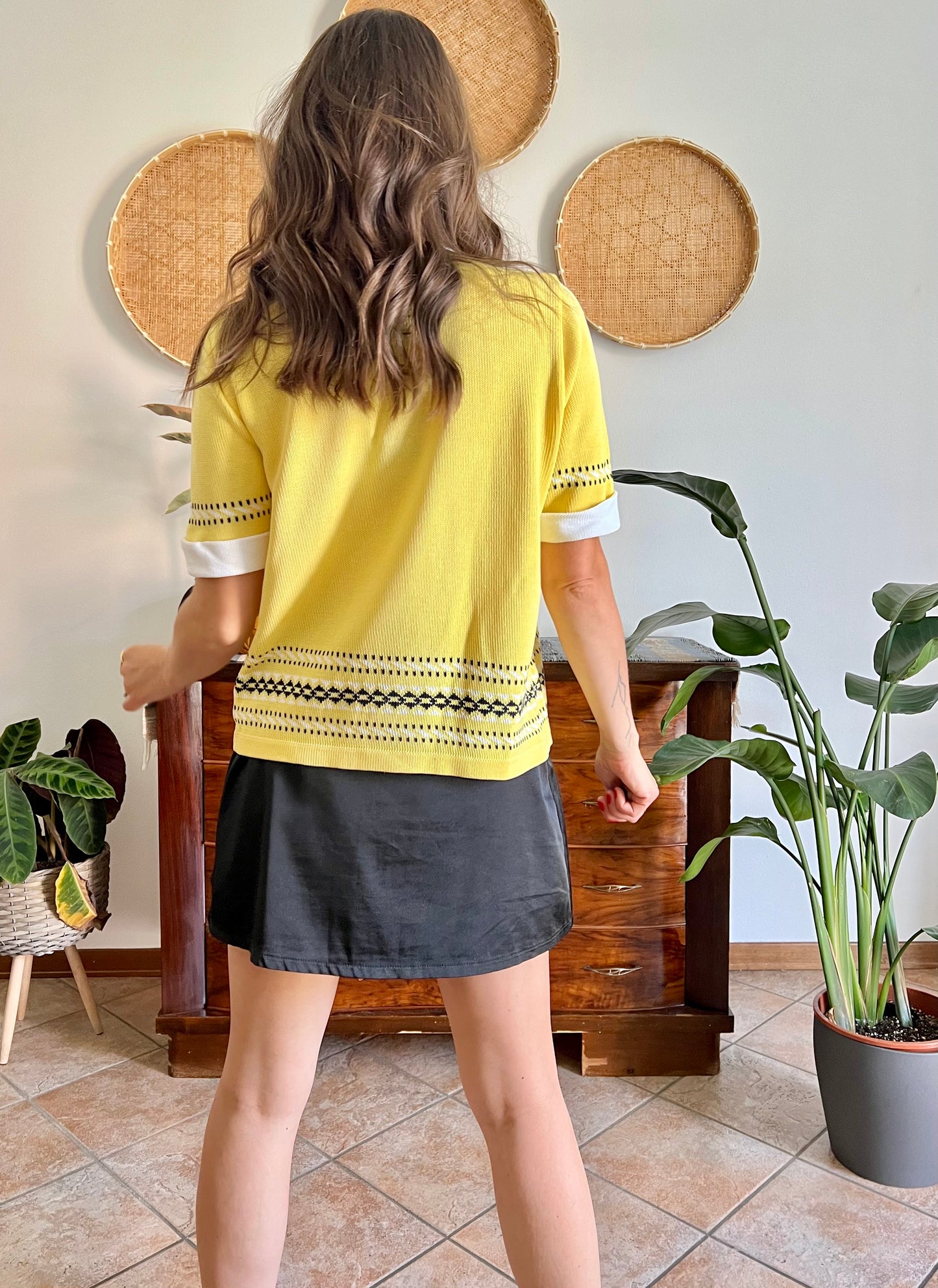 1980's vintage yellow short sleeve knit cardigan with black and white knit pattern