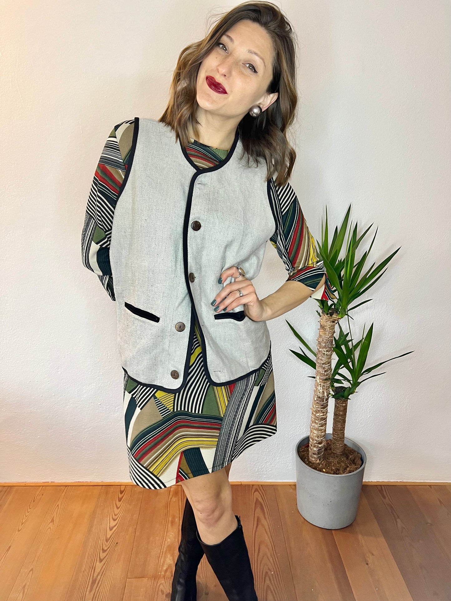 1990's vintage hand woven grey textured vest with black trim