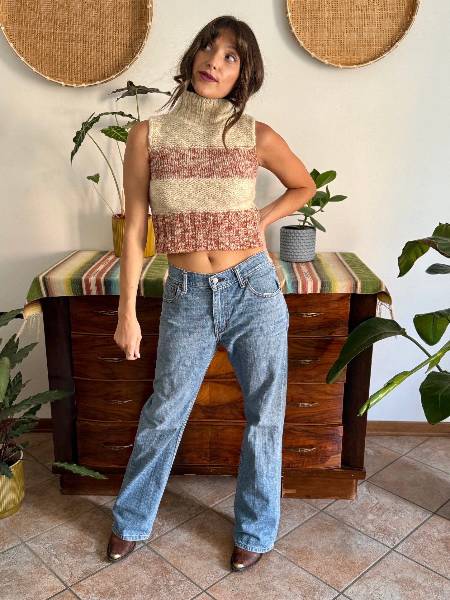 1990's vintage light wash Levi's 527 jeans