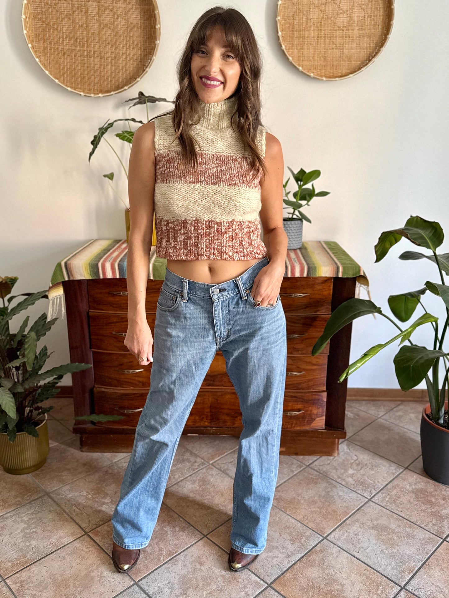 1990's vintage light wash Levi's 527 jeans