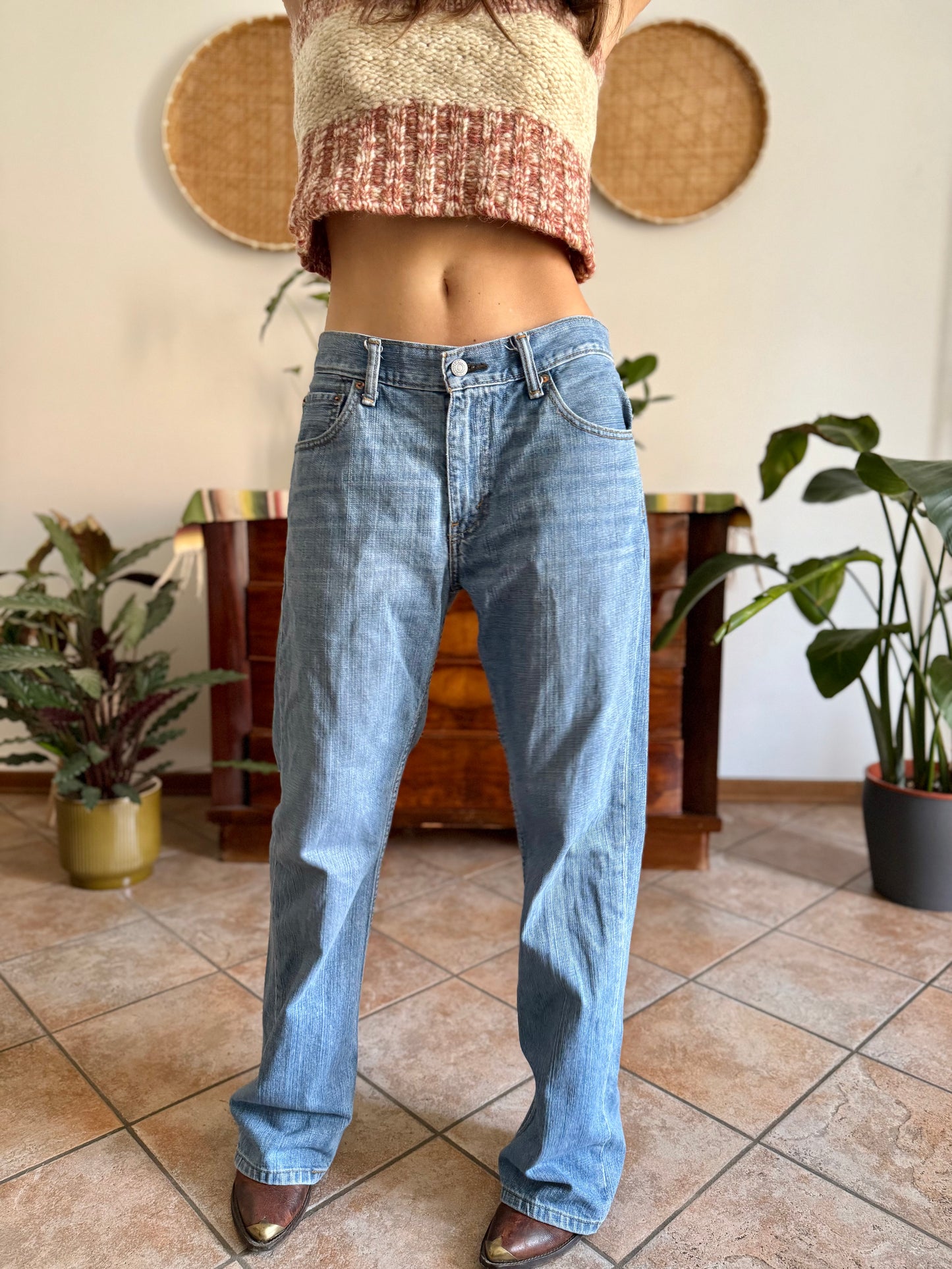 1990's vintage light wash Levi's 527 jeans