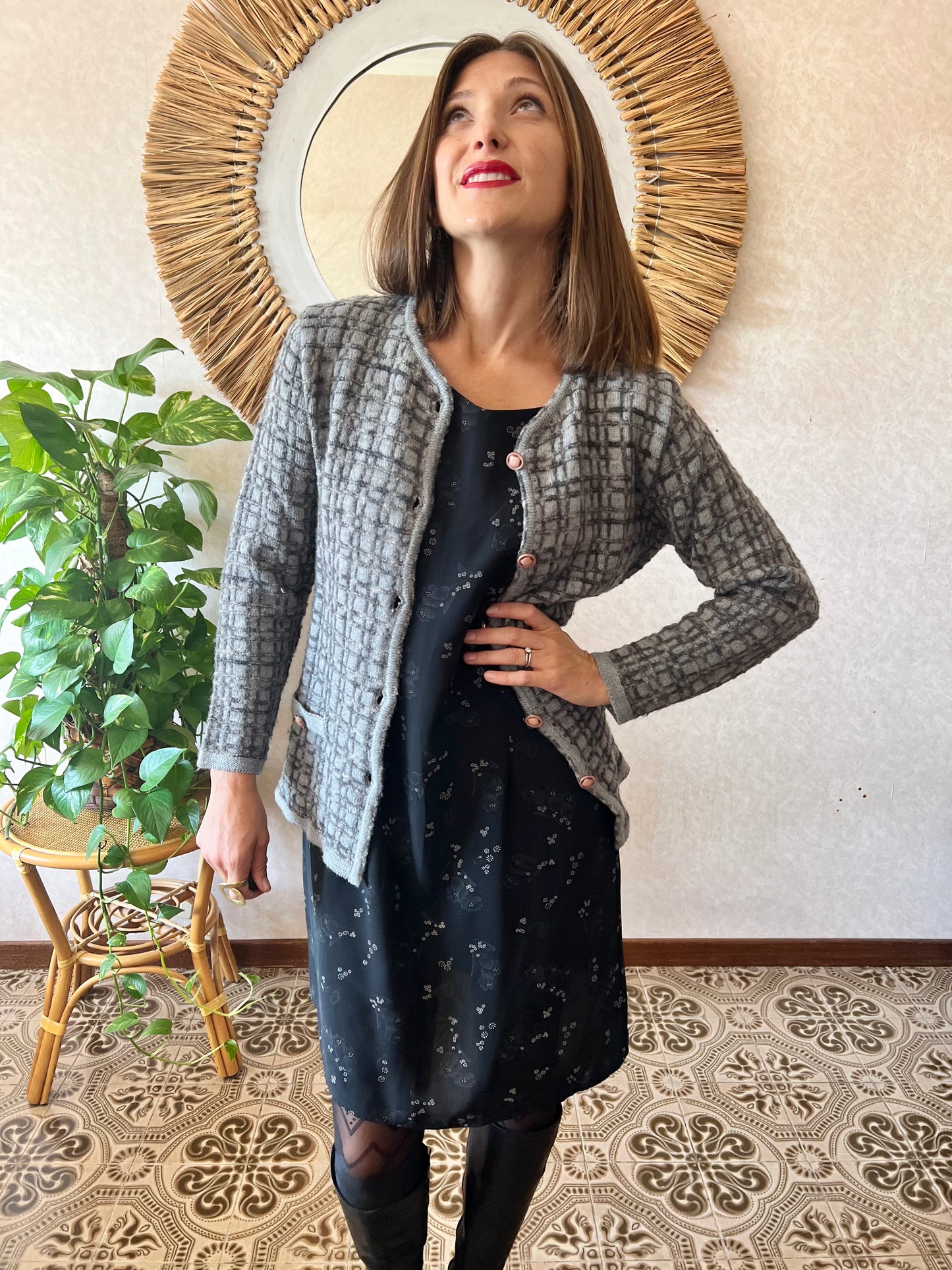 Cardigan lavorato a maglia geometrico grigio multi tono vintage anni '70
