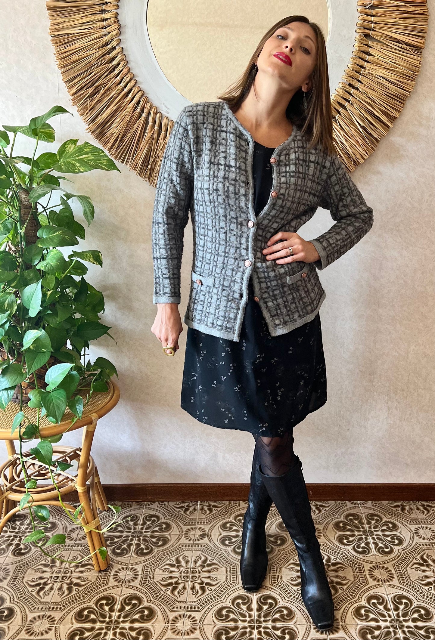Cardigan lavorato a maglia geometrico grigio multi tono vintage anni '70