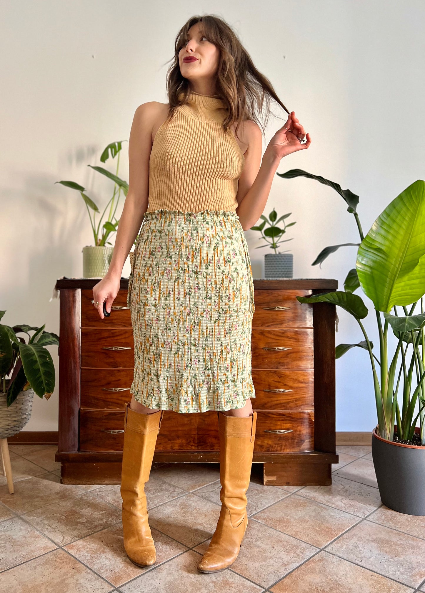 1970's vintage mint green knit floral midi skirt with pink and yellow floral pattern