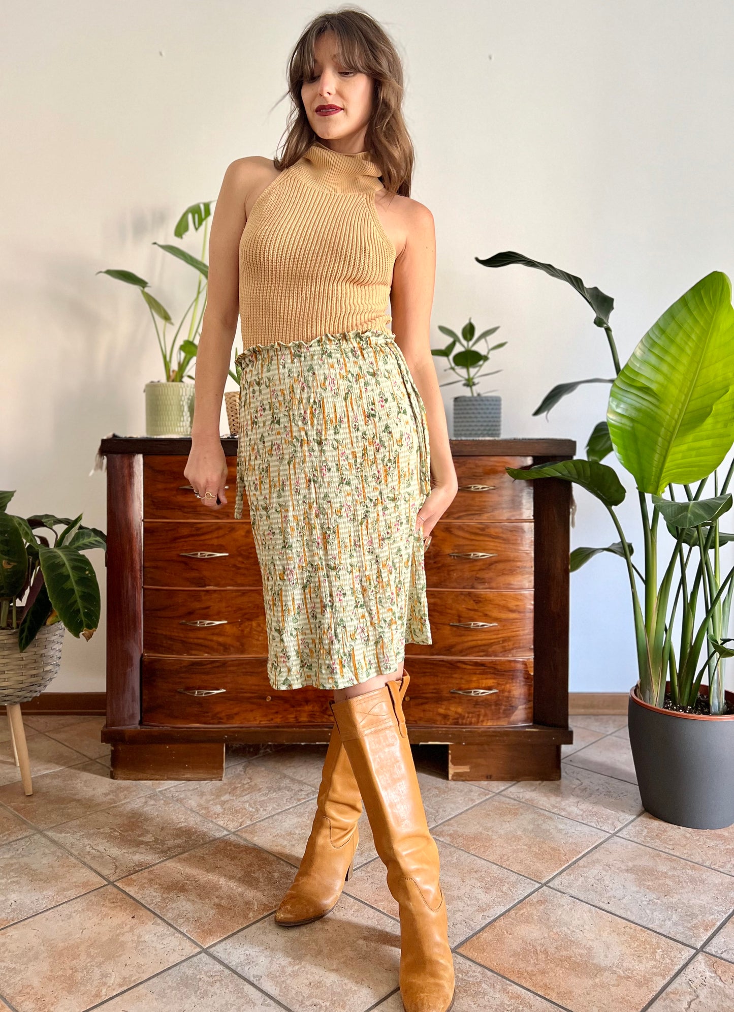 1970's vintage mint green knit floral midi skirt with pink and yellow floral pattern