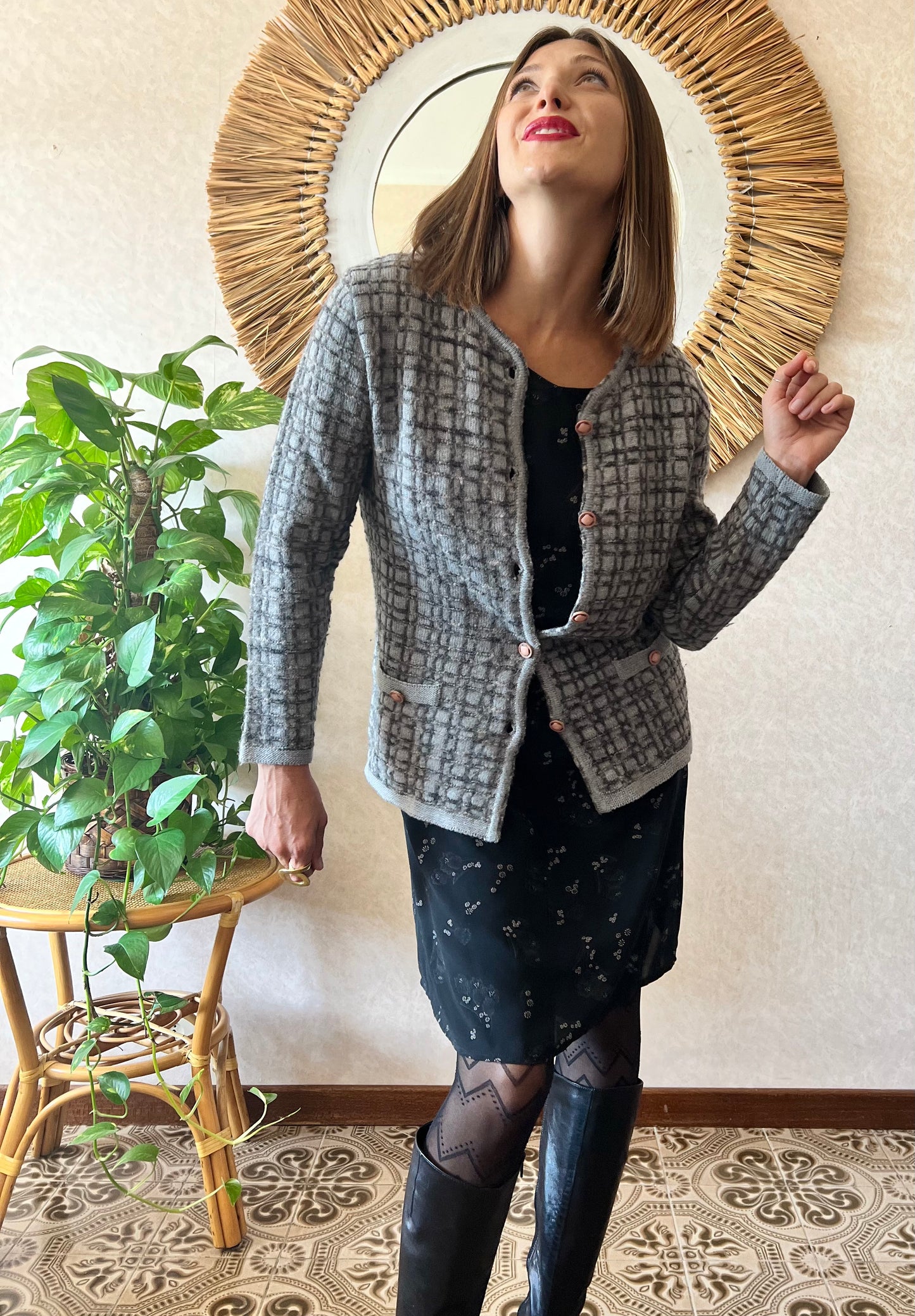 Cardigan lavorato a maglia geometrico grigio multi tono vintage anni '70
