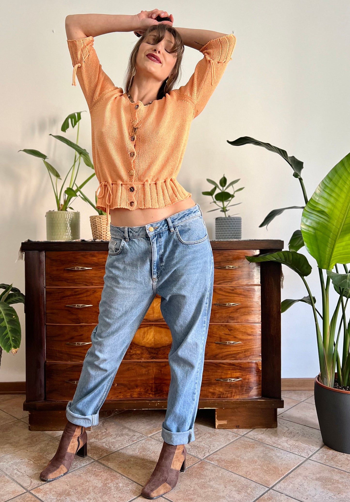 Light blue wash boyfriend fit jeans